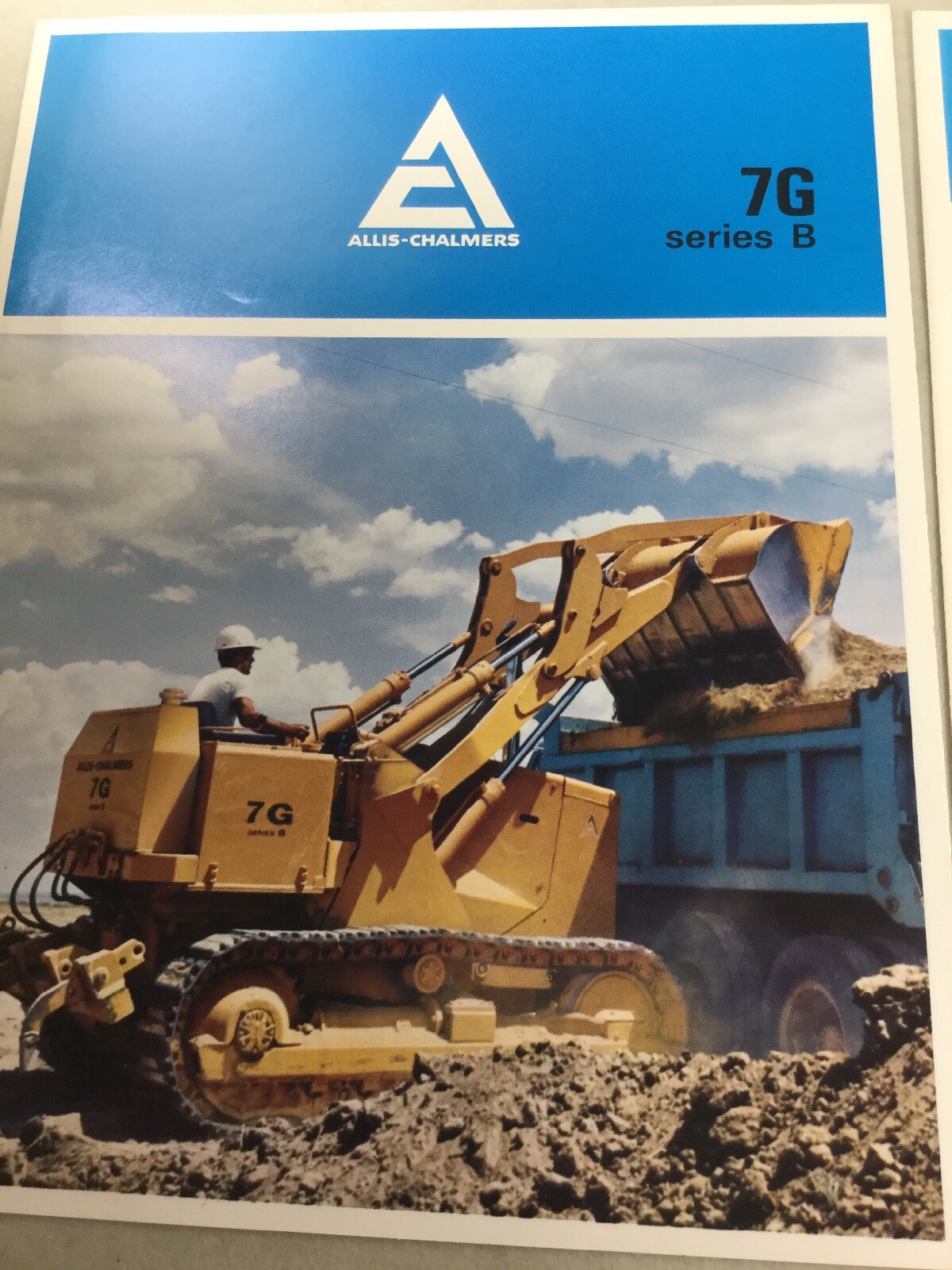 Allis Chalmers 7G Series B Crawler Loader Sales Brochure (Sales Literature)