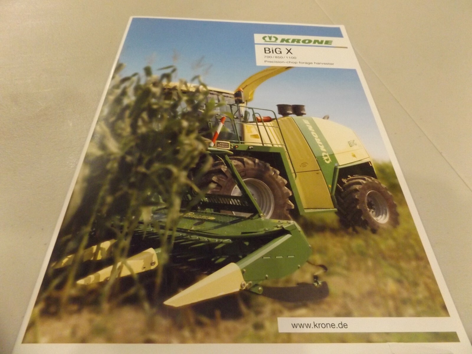 KRONE BIG X 700/850/1100 FORAGE HARVESTER. LITERATURE # BIGX-10.10-US 110236