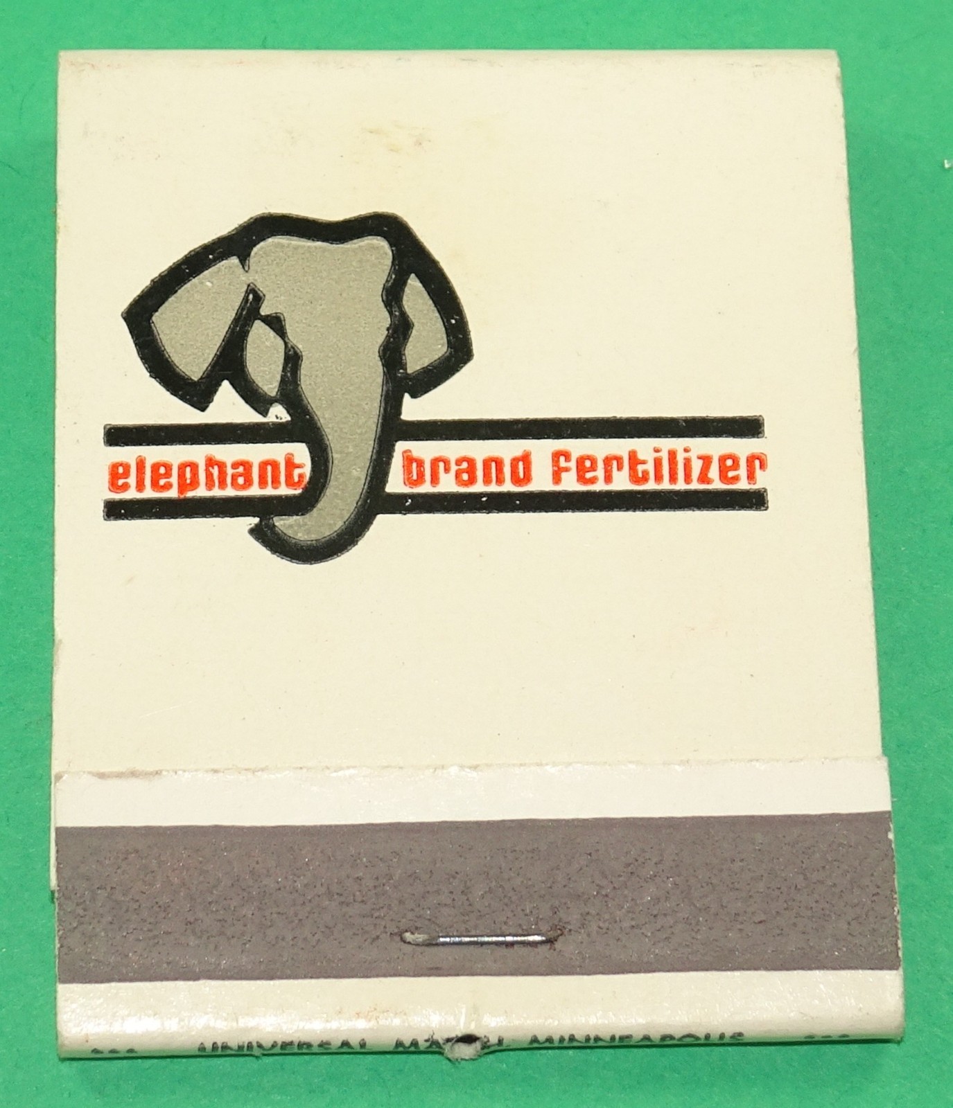 Cominco American GRAND FORKS, ND. Front-Strike Matchbook Full – American Match