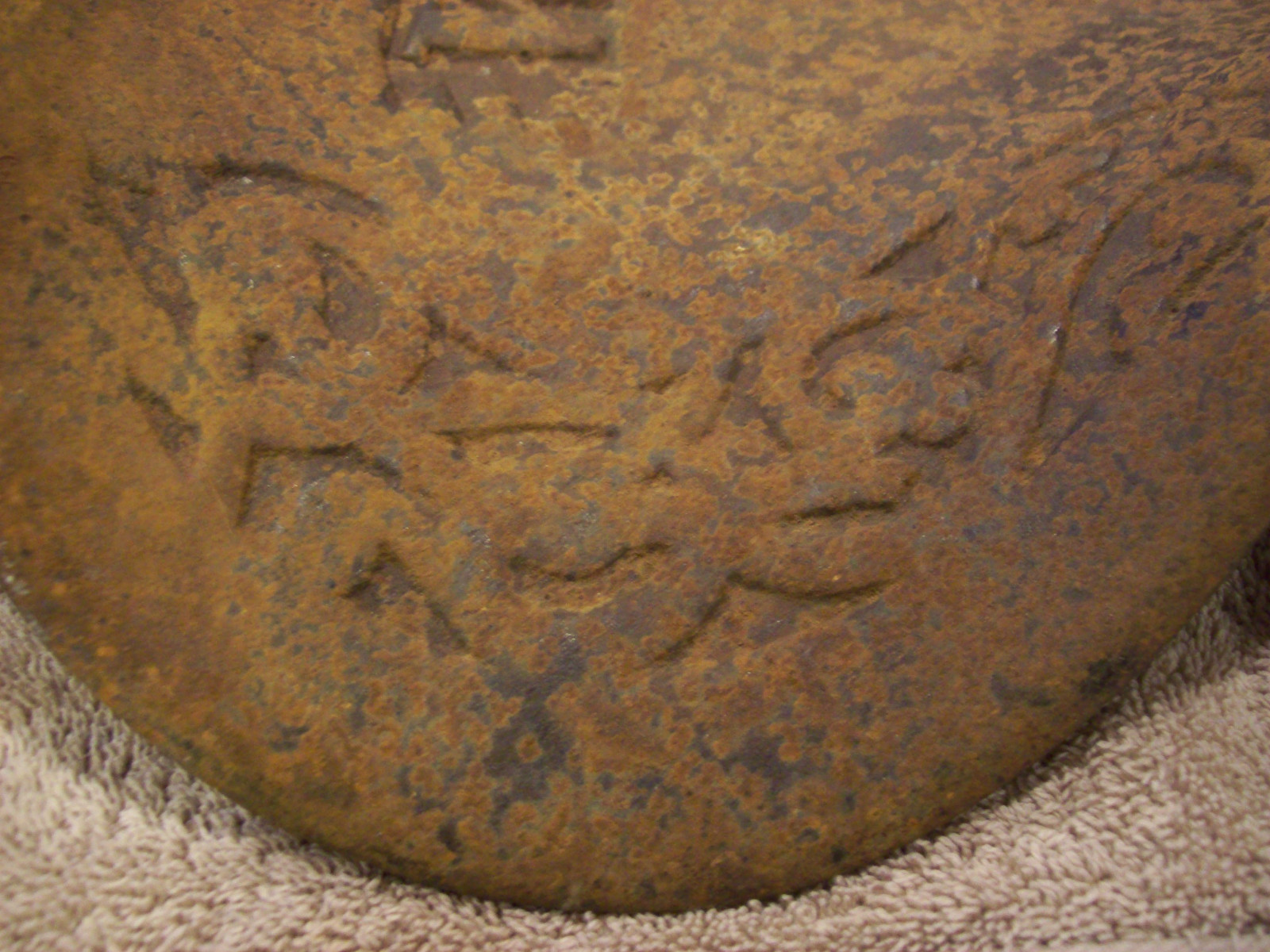 Antique Vintage Cast Iron Walter A Wood Tractor Horse Drawn Seat Original