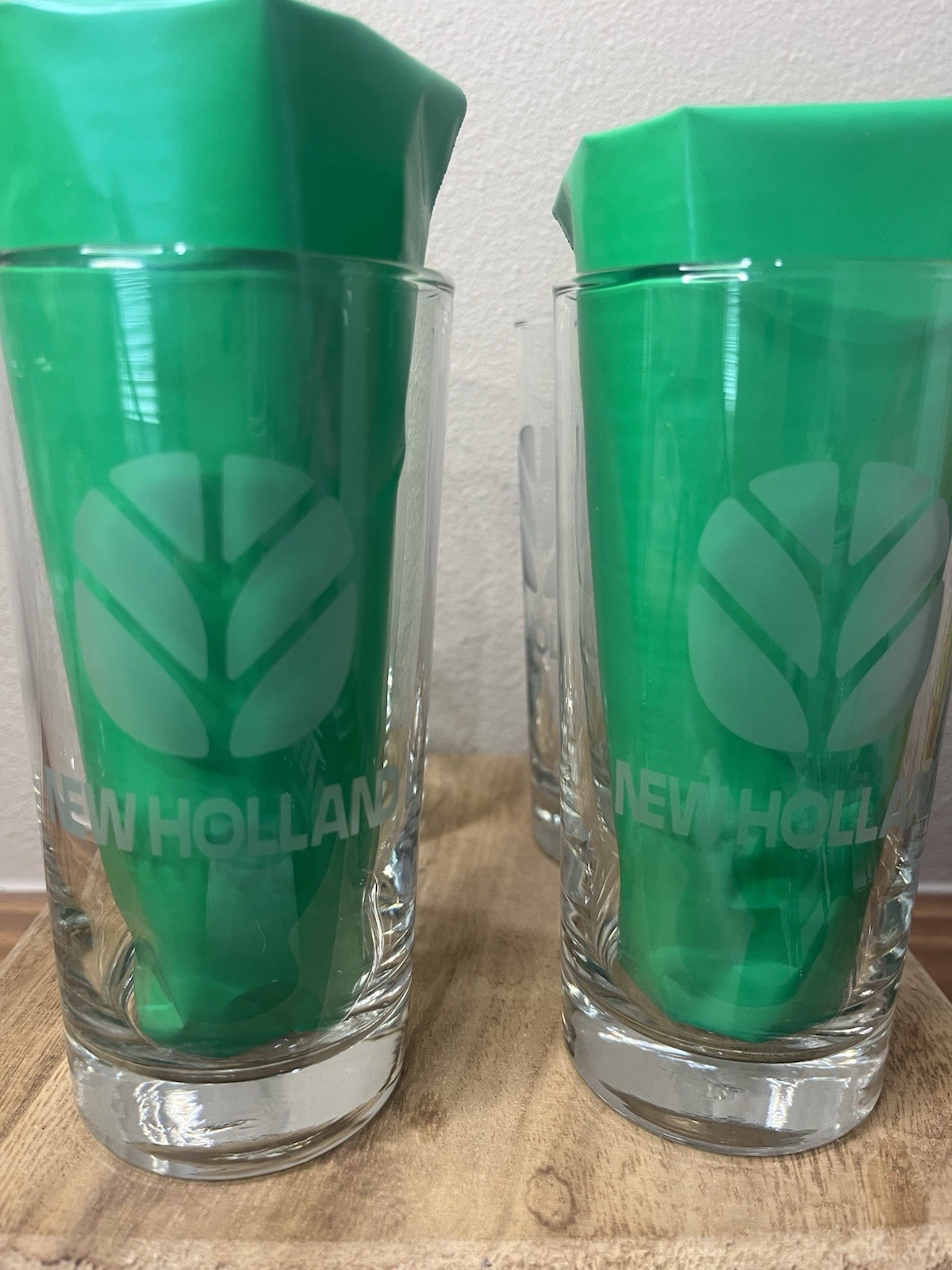 4-COLLECTIBLE ADVERTISING New Holland Farm Tractor Clear Drinking Glasses RARE