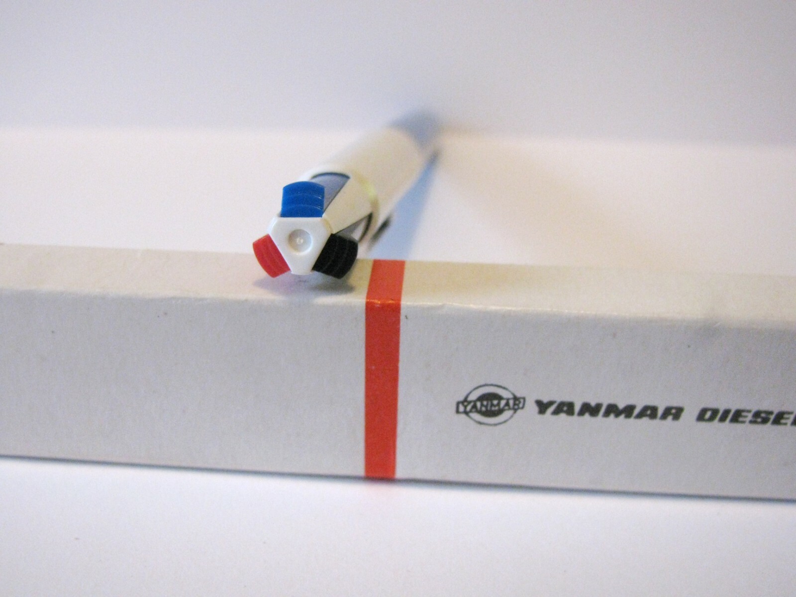 YANMAR DIESEL ENGINE COMPANY LTD Tri-Colored Ink Pen Advertising Collectible jd