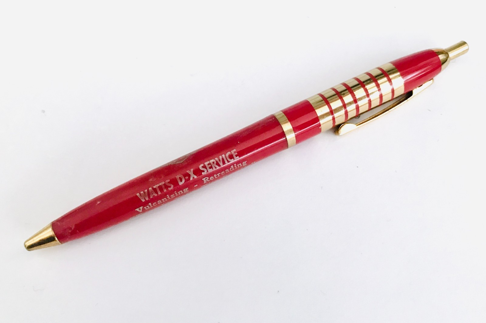 Vintage Watt&rsquo;s DX Advertising Pen Farm Tire Service Monte&rsquo;s Dealer Montezuma IA