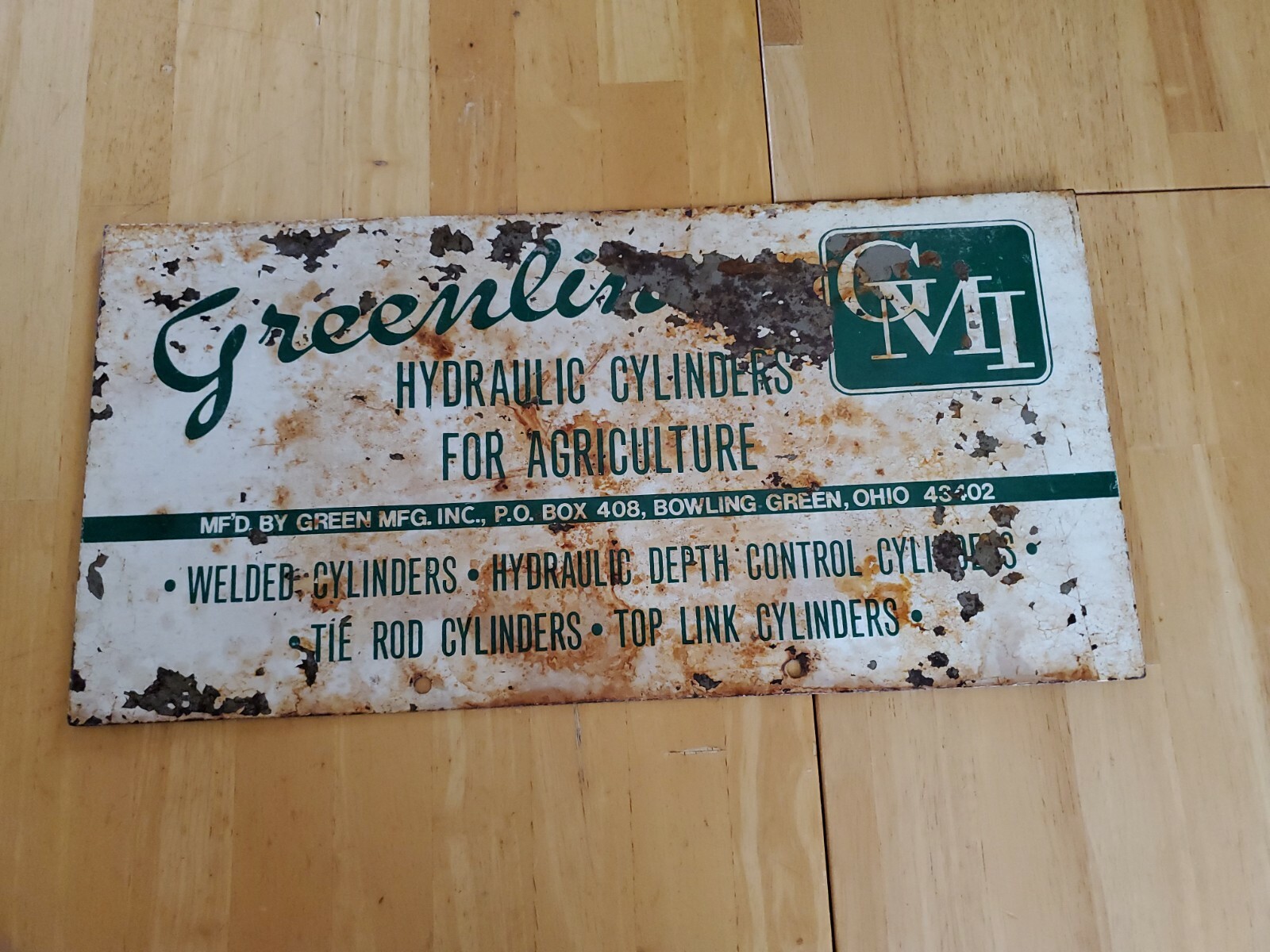 Greenline Hydraulic Cylinders for Agriculture Sign GREEN MANUFACTURING INC OHIO