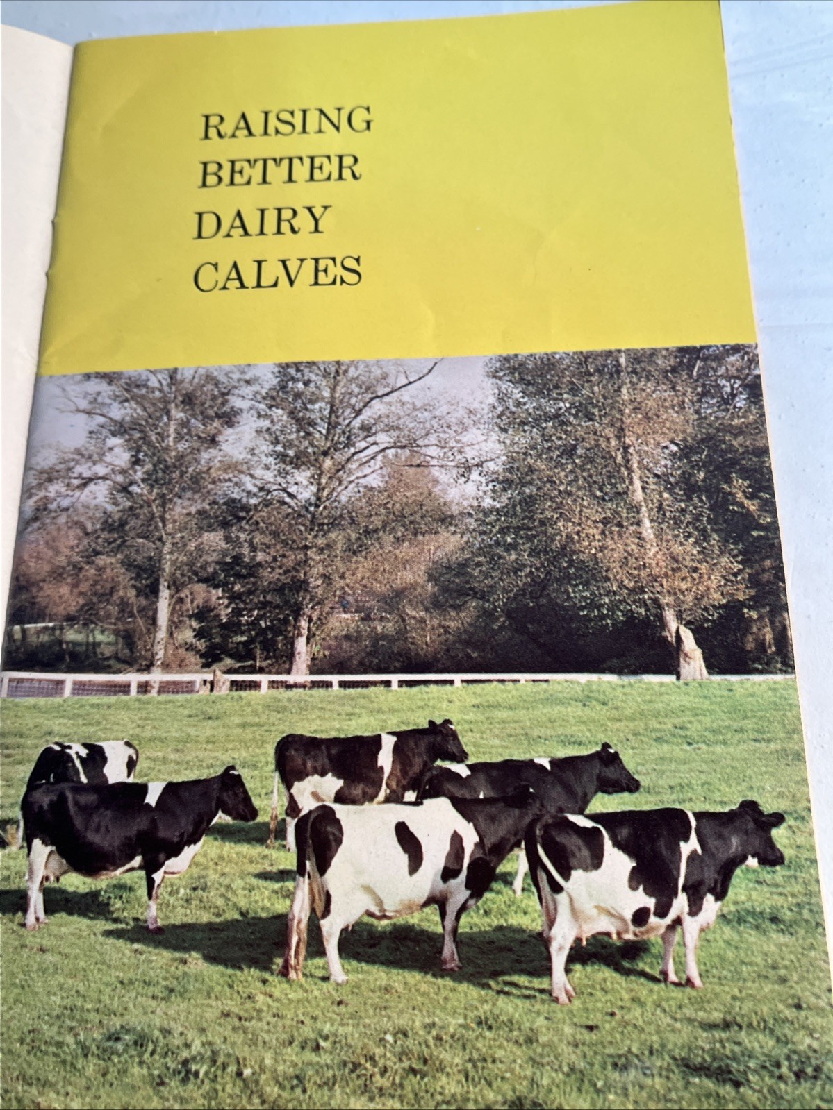 Vintage 1969 Albers Milling Co Raising Better Livestock Booklet, F-658-64