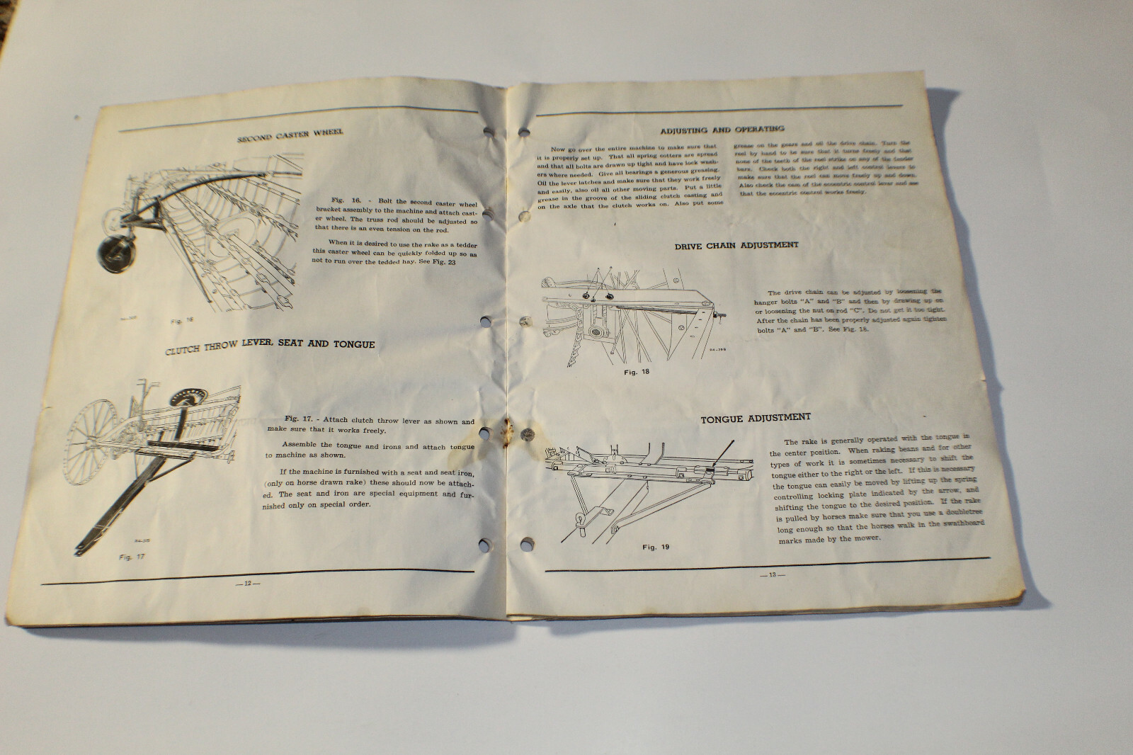 Complete New Idea No.4 Side Rake and Tender Instructions Operating Setting Up
