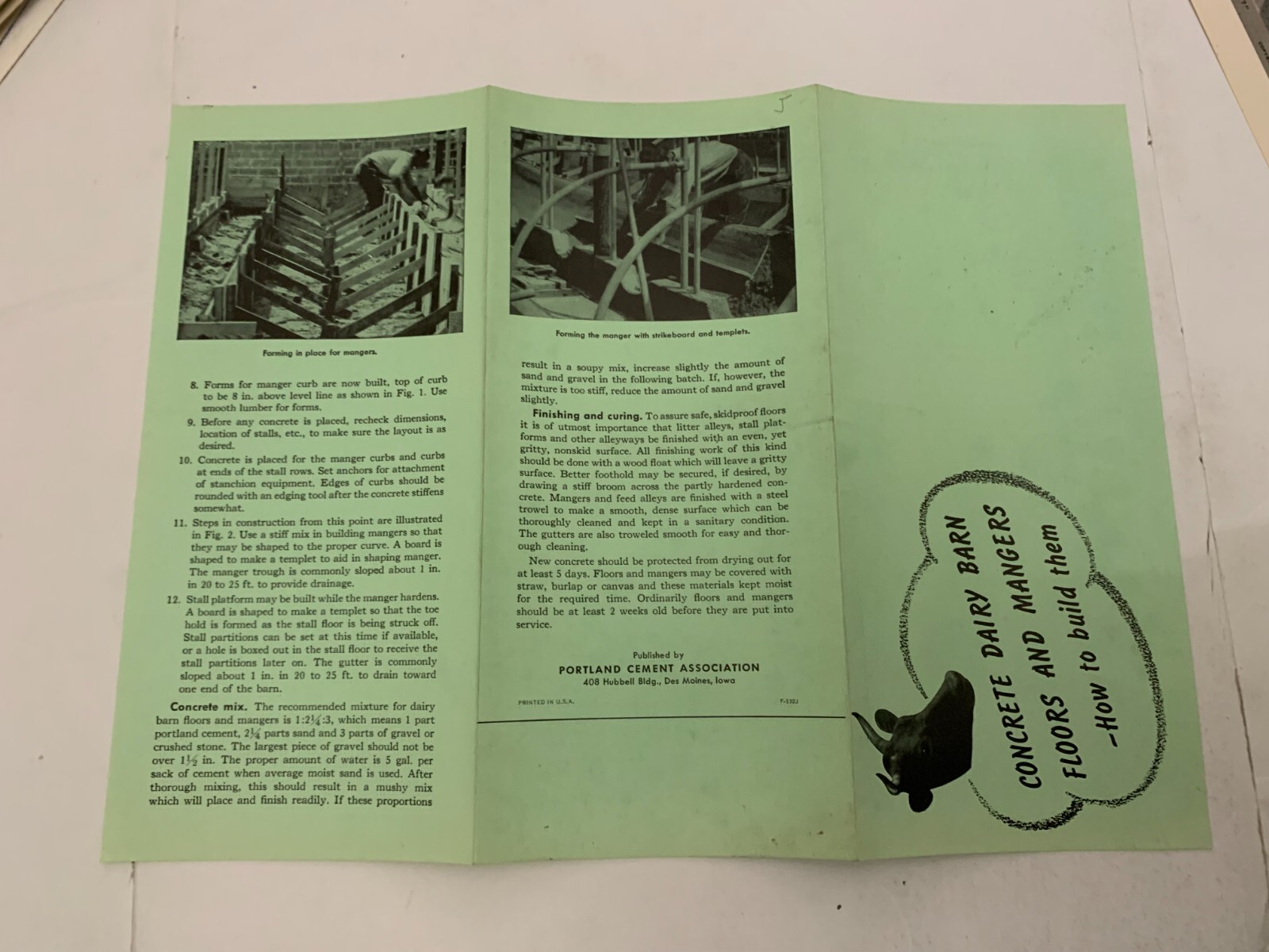 c1940 Portland Cement Co Des Moines Iowa Concrete Dairy Barn Brochure