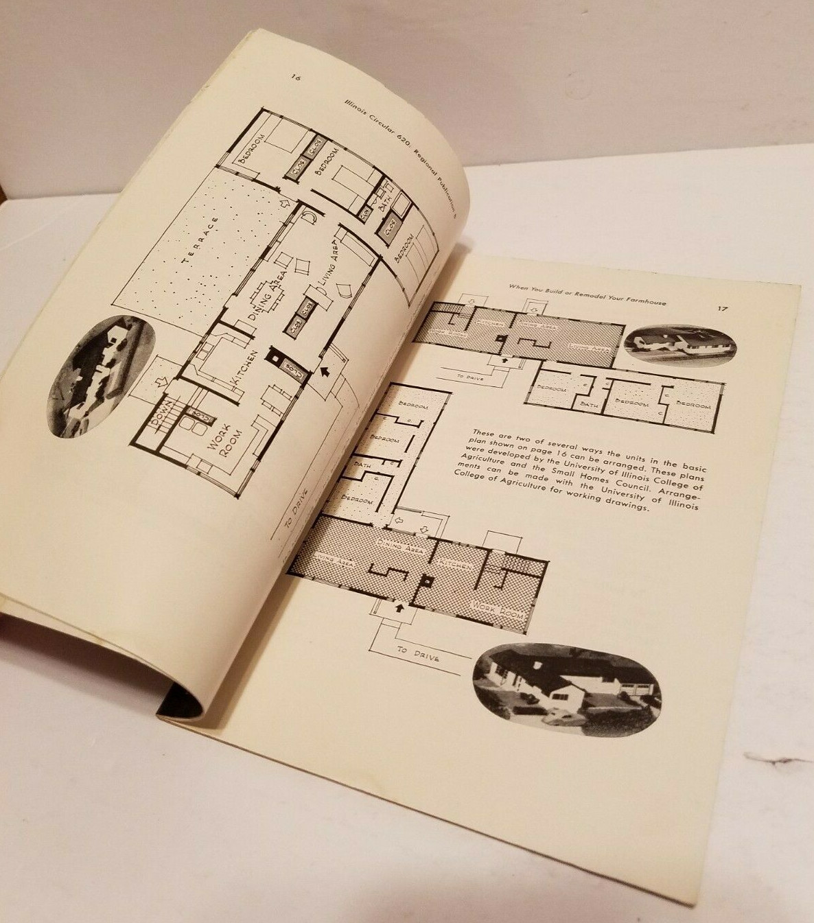 1948 UNIVERSITY OF ILLINOIS College Agriculture GUIDE PLANNING Build Farmhouse