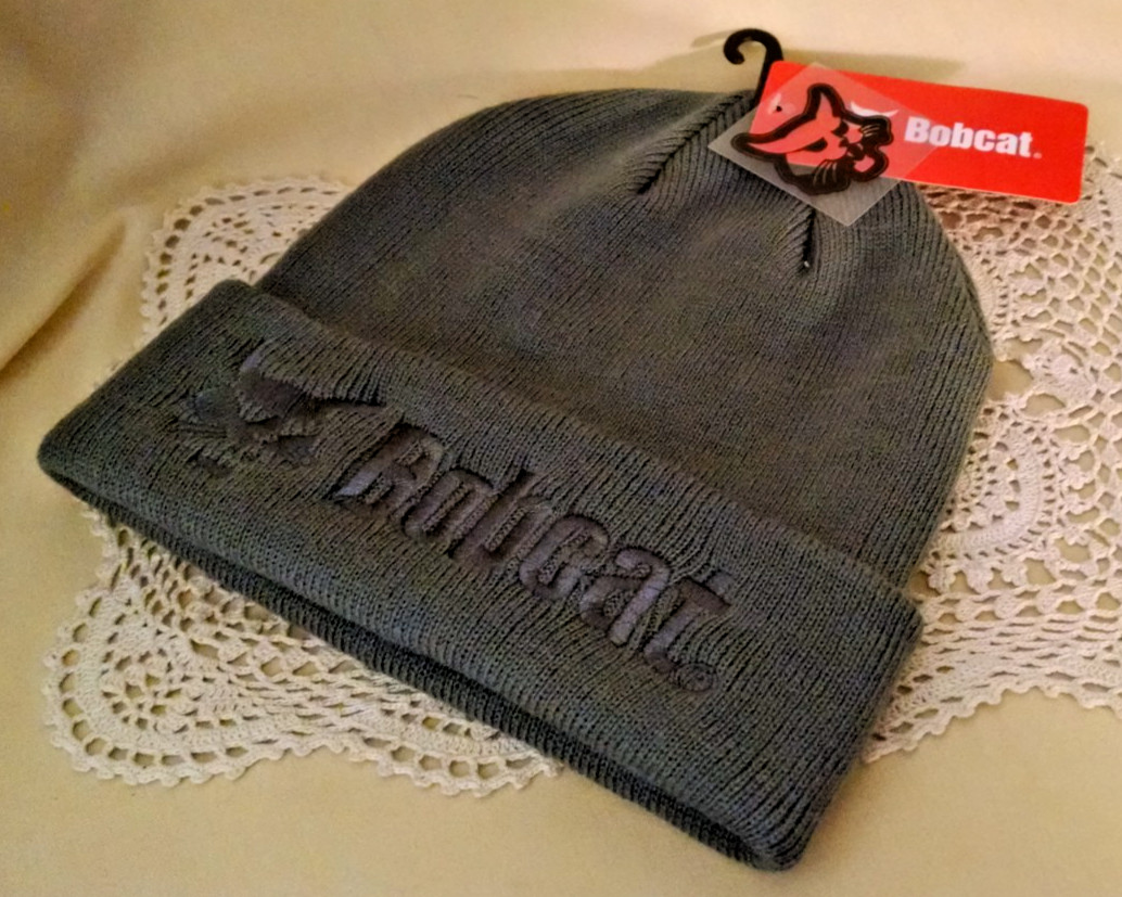 Bobcat Hat New Skull Knit Gray Darker Gray Logo Embroidered NWT OSFM Winter Cap