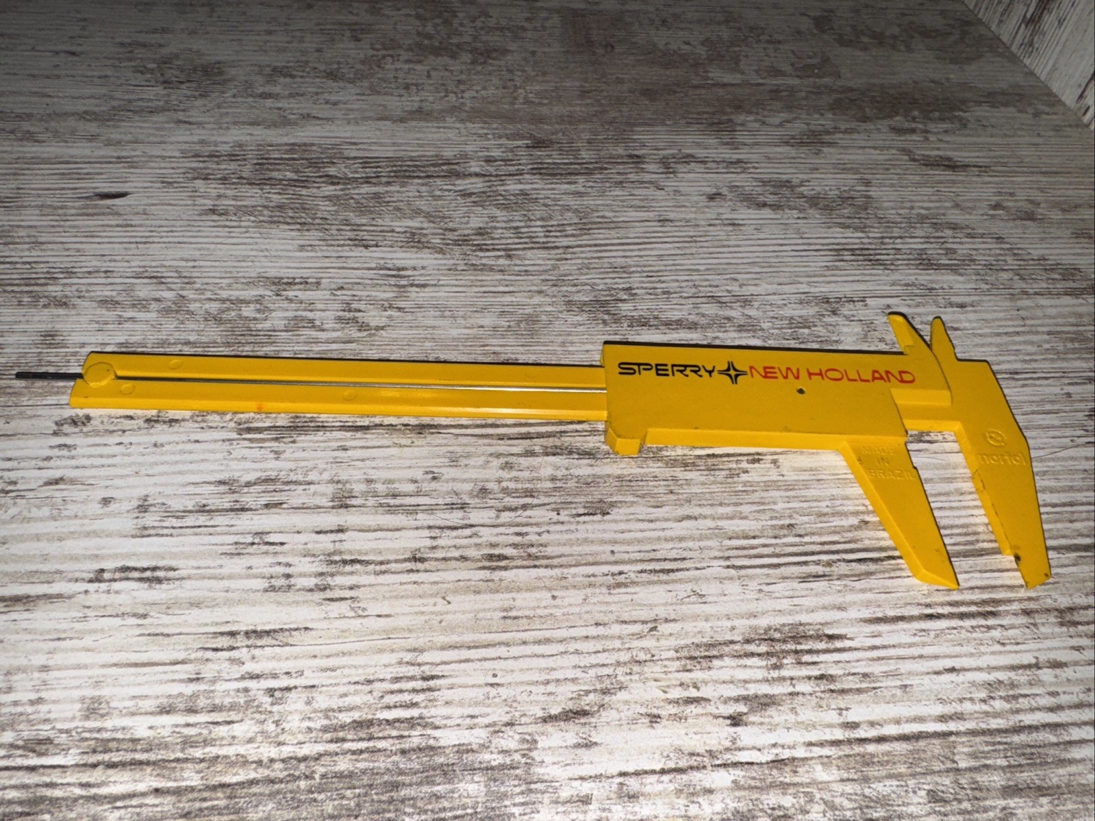 Vintage Sperry New Holland Sliding Caliper Plastic 1985 Winter Fix