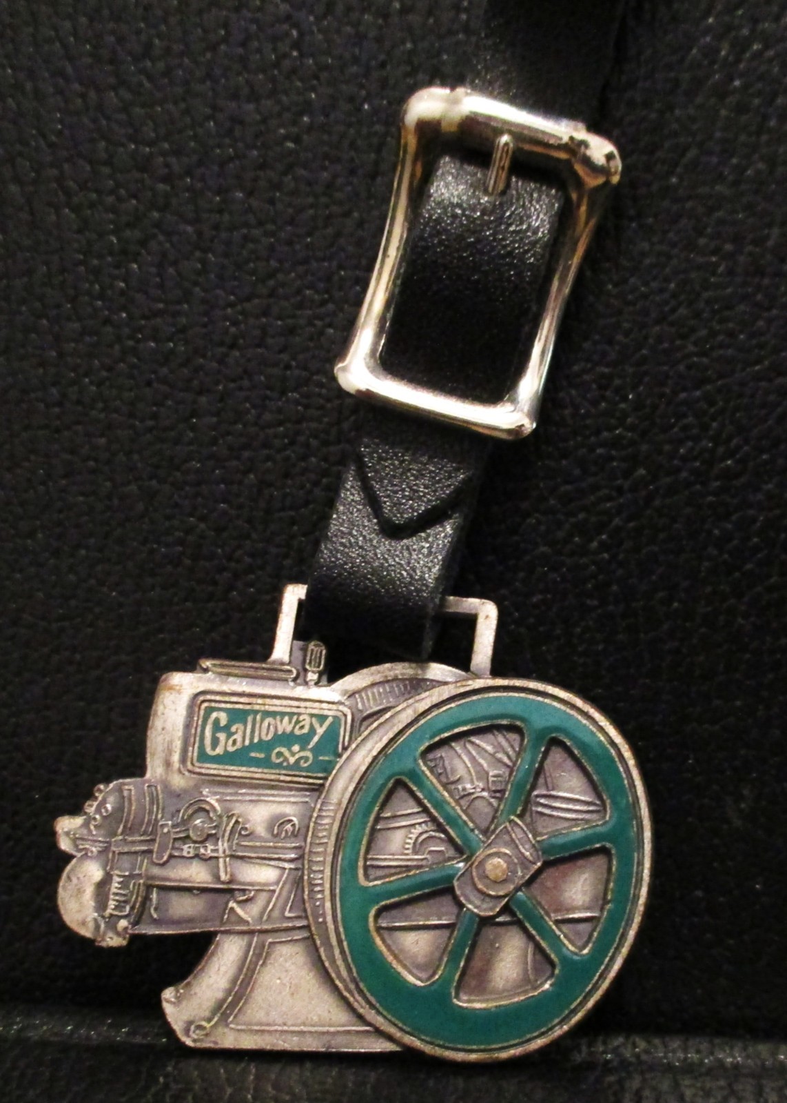 The Galloway Company Waterloo Iowa 5 HP Hit Miss Engine Pocket Watch Fob FOM 14