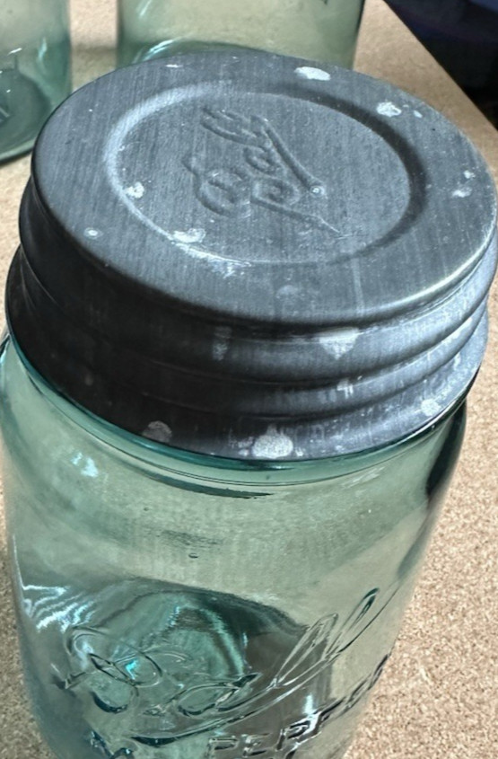 Blue Pint C.1910-23 Ball FLAW “PERFECT (off set to Right)MASON” Zinc & Glass TOP