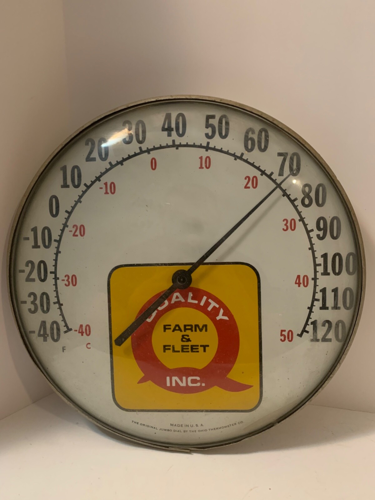 Vintage Quality Farm & Fleet tin metal round Thermometer glass