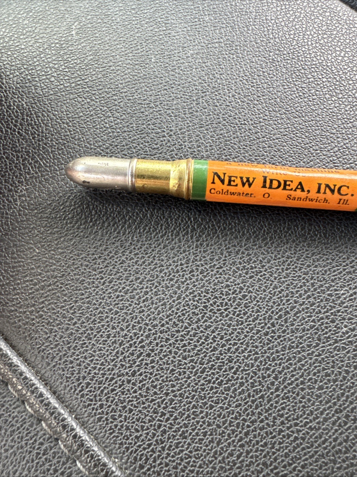 Vintage NEW IDEA FARM EQUIPMENT BULLET PENCIL Advertising Sandwich Illinois