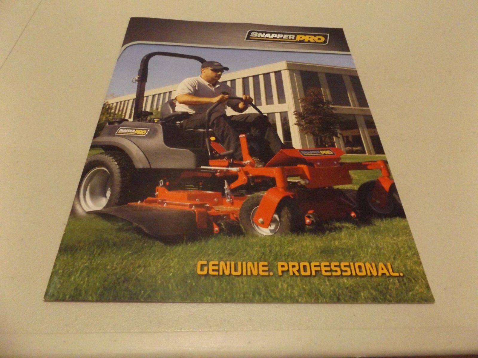 SNAPPER PRO GENUINE PROFESSIONAL, LIT # 1634_SPR_CAT_051 2014