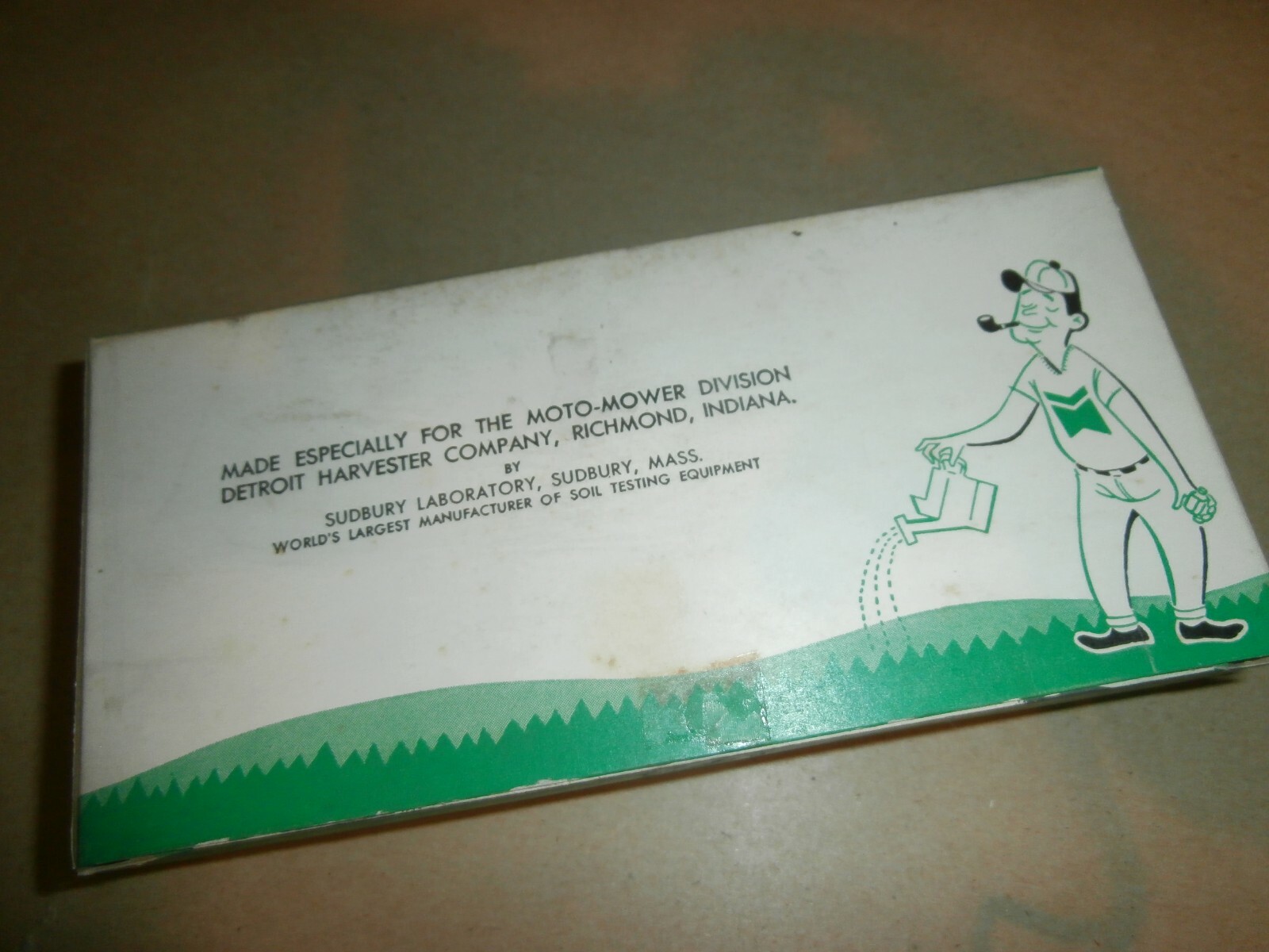 Vintage Moto-Mower Detroit Harvester Co Soil Test Kit