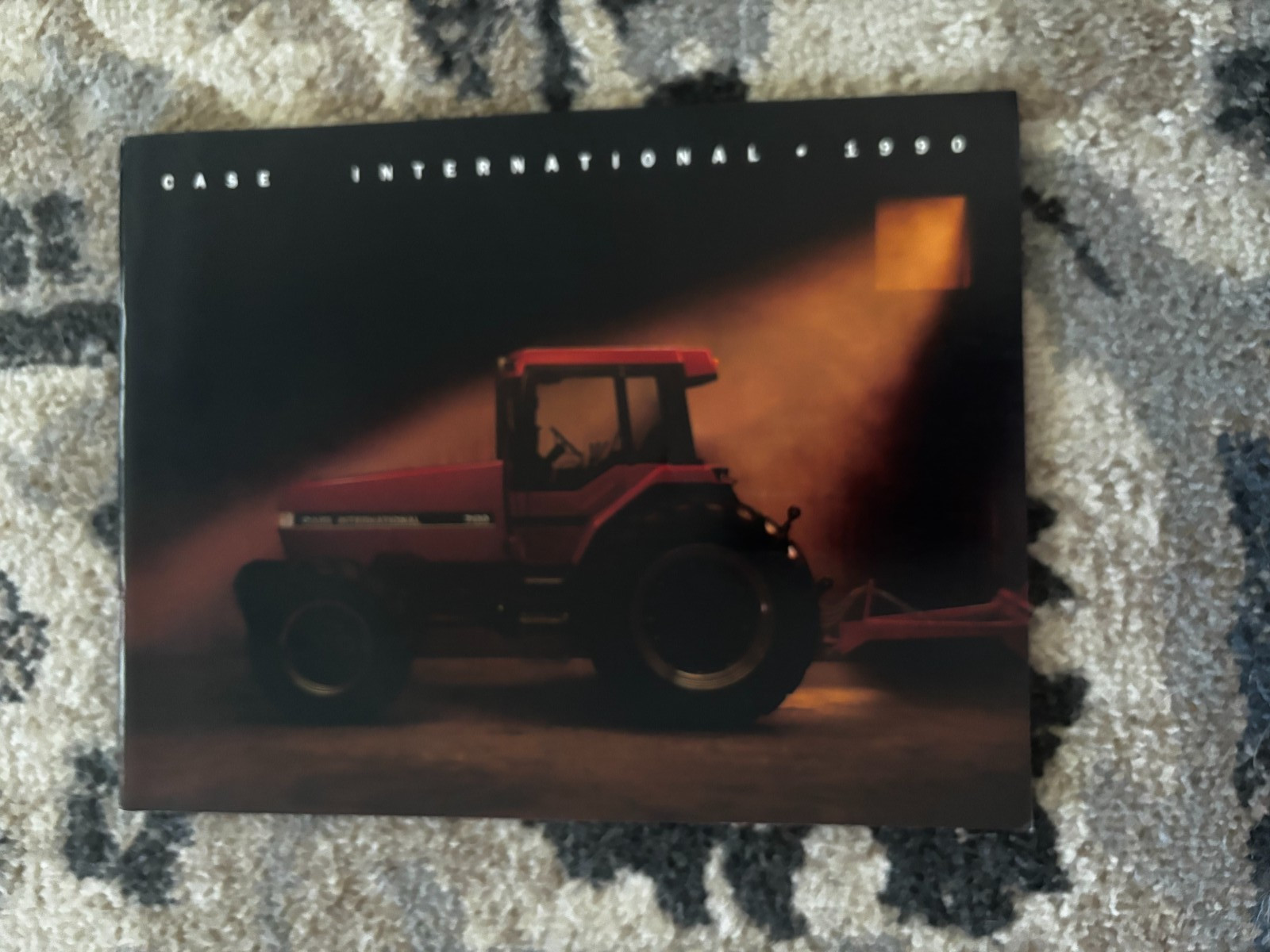 Case International Buyers Guide For 1990 Brochure DCPA26