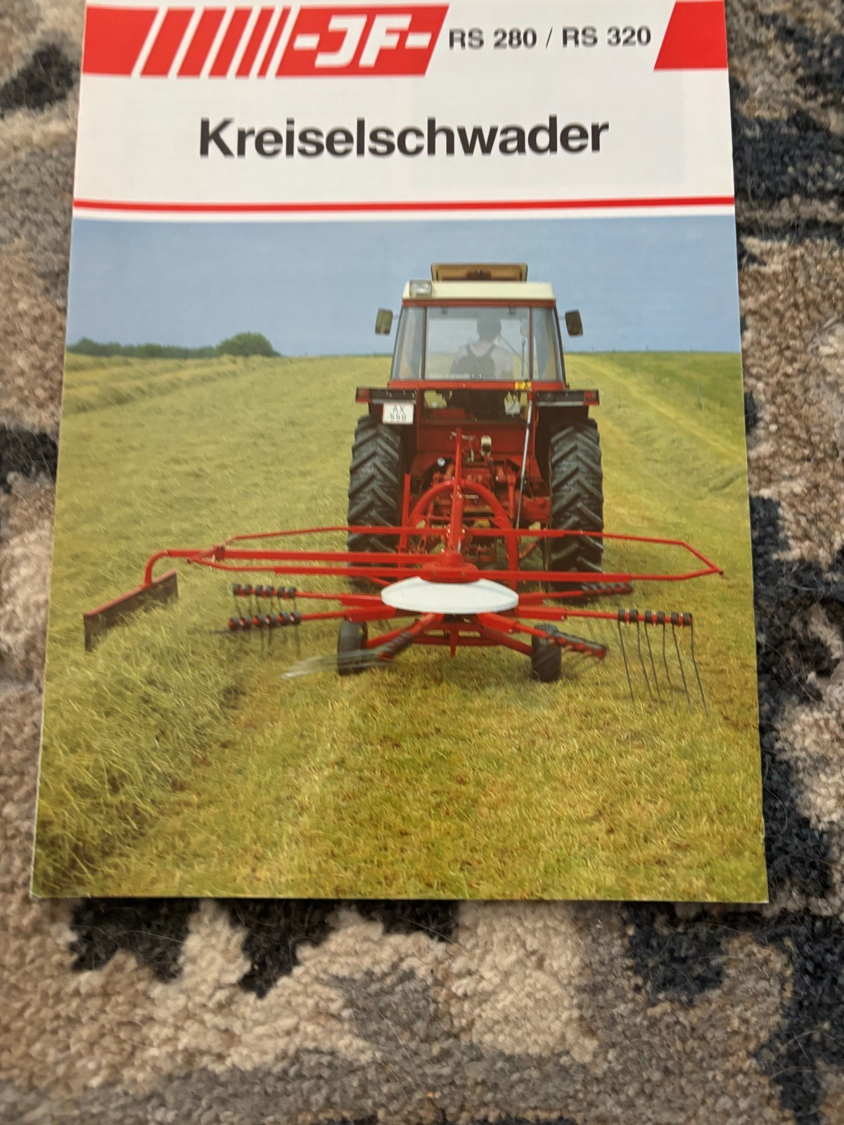 JF RS280 RS320 Swather Brochure FCCA25