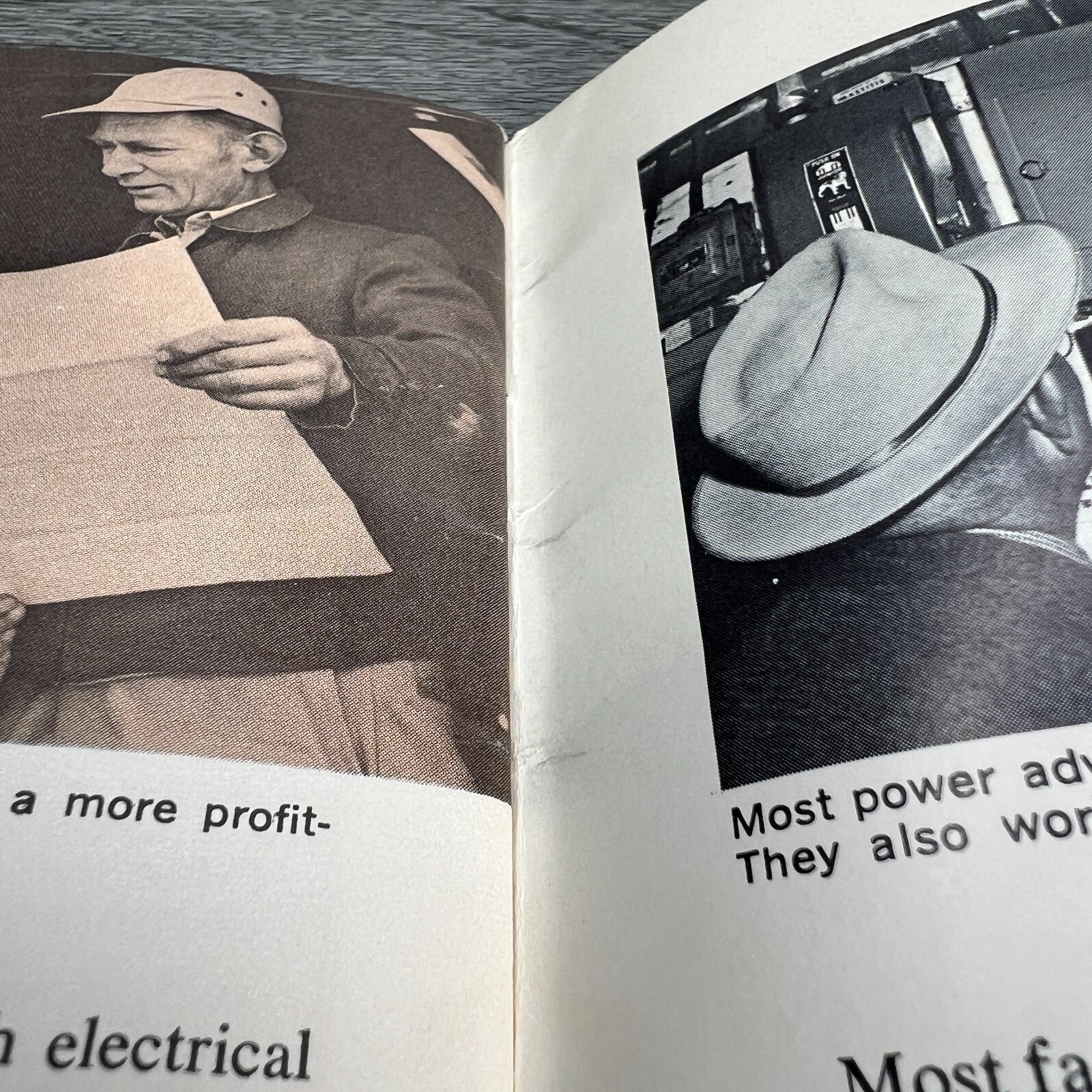 Vtg 1966 Electrical Farm Almanac Long Island Lighting Minneola New York Booklet