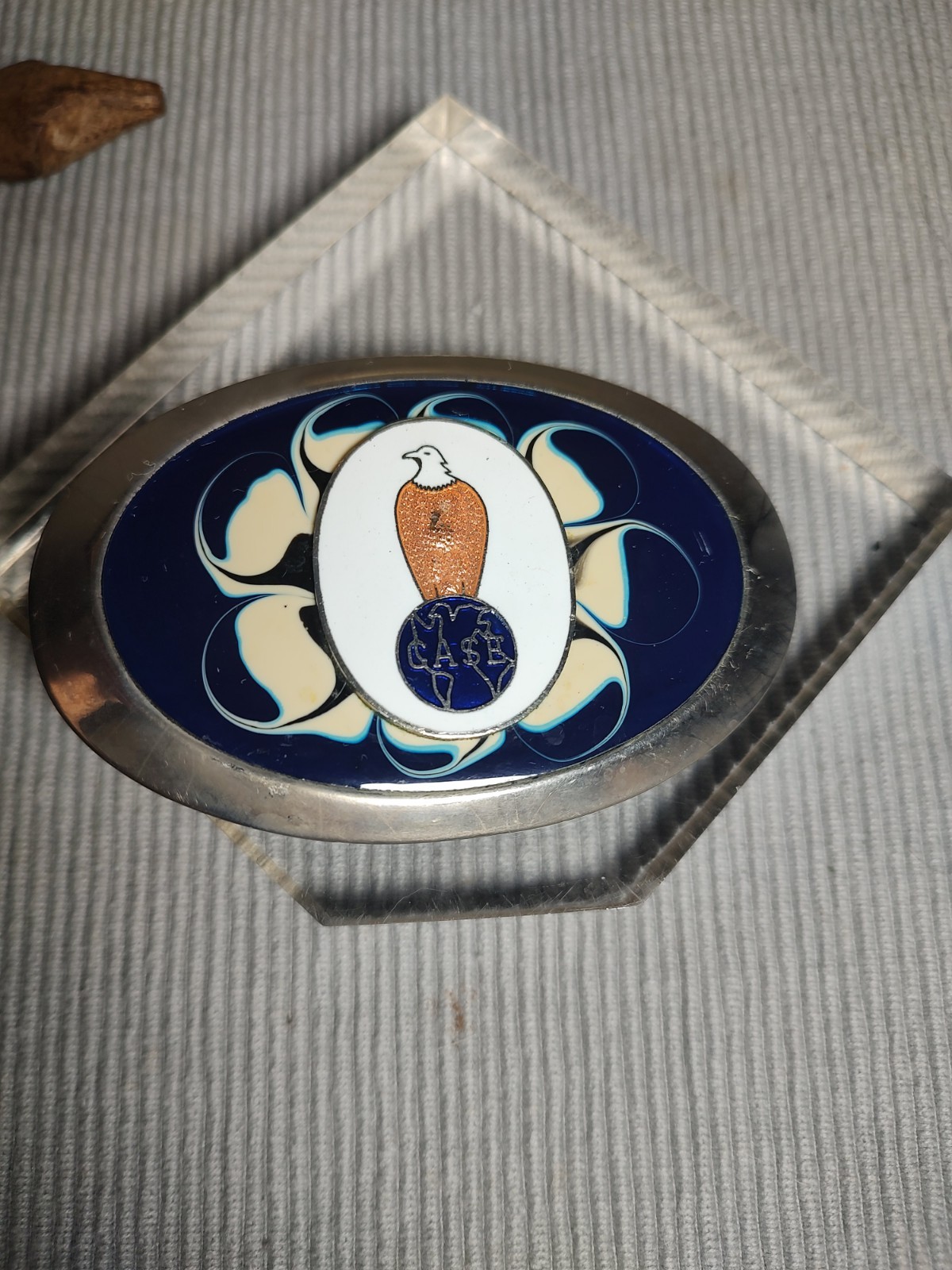 Case Colored Blue & WhiteBelt Buckle with Eagle Silvertone 3.5&Prime;