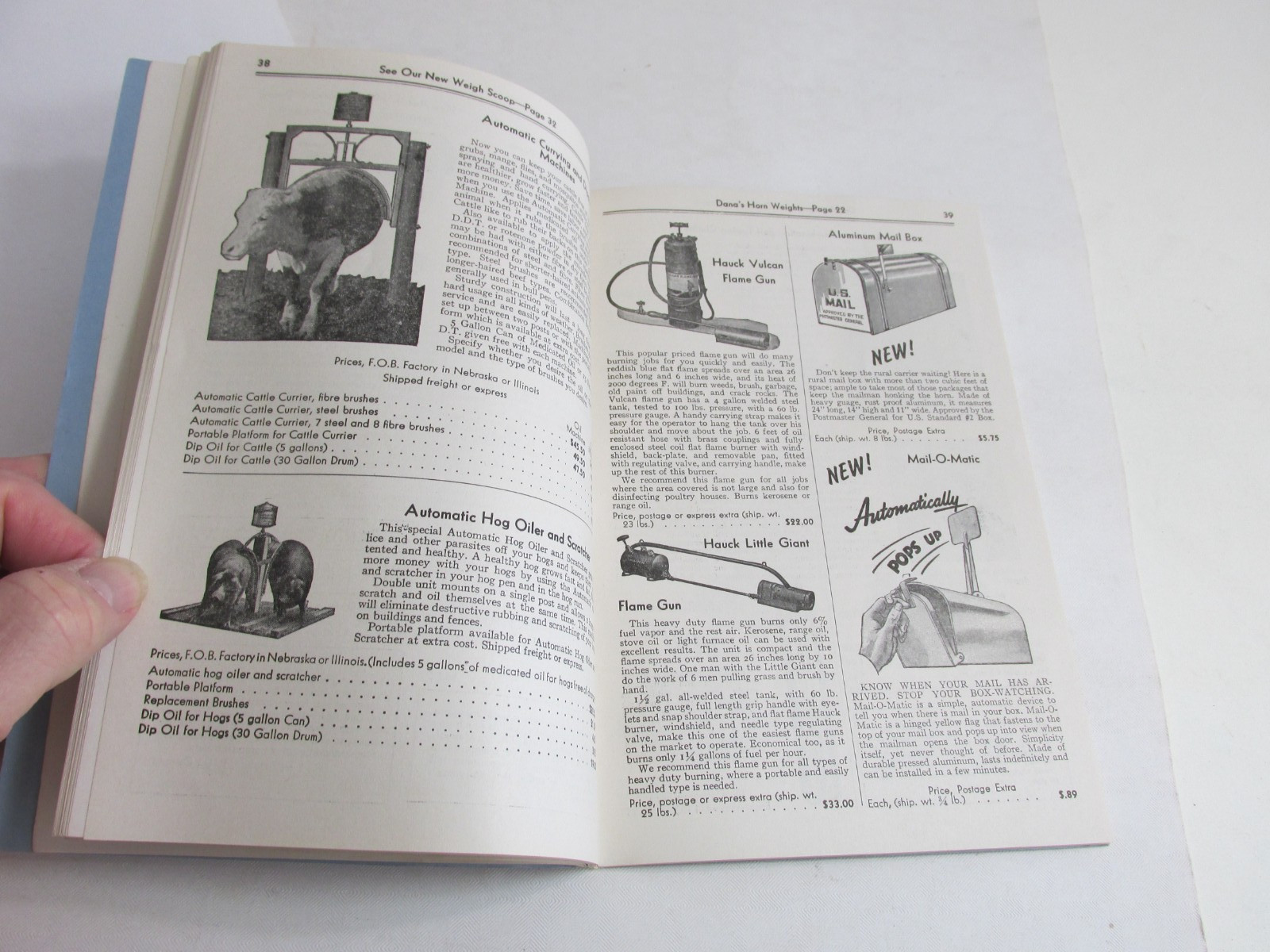 1949 DANA CO. Livestock Supplies Catalog, C.H. Dana Hyde Park Vermont , VT Cows