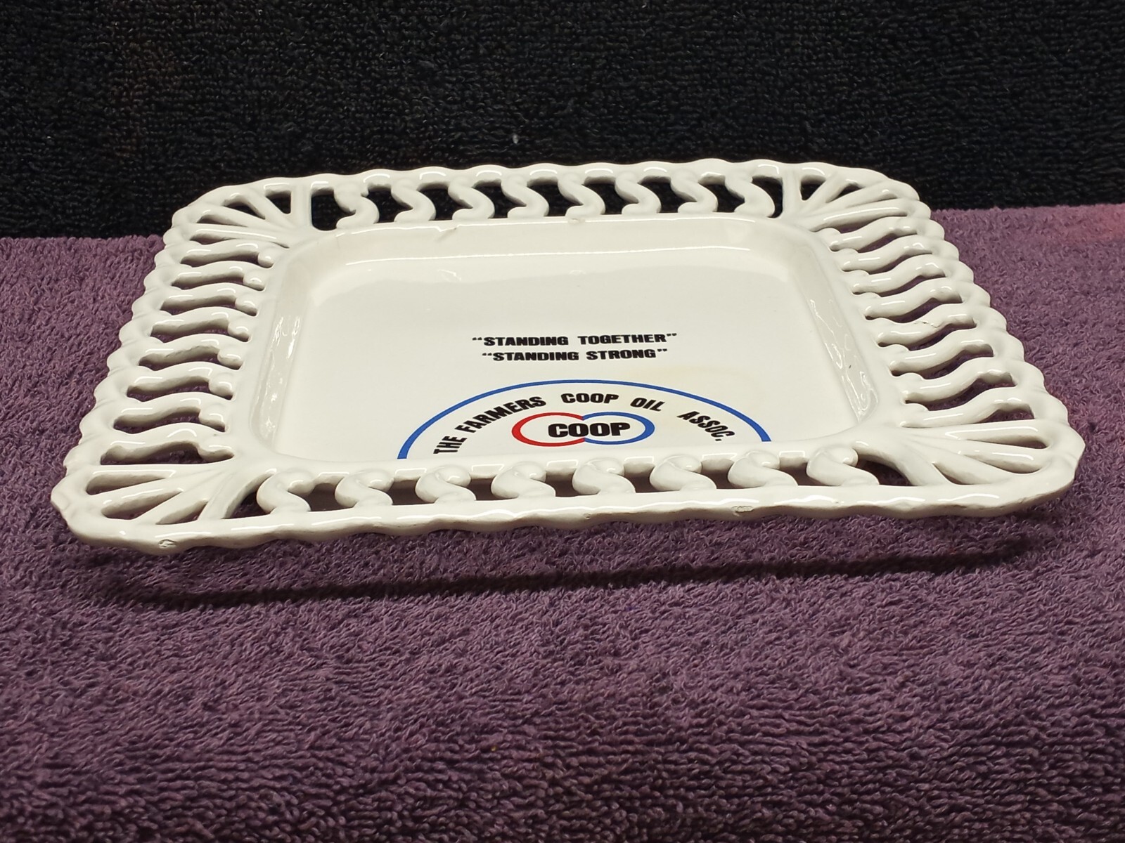 Vintage COOP DISH TRAY THE FARMERS COOP OIL ASSOC. MAPLETON IOWA