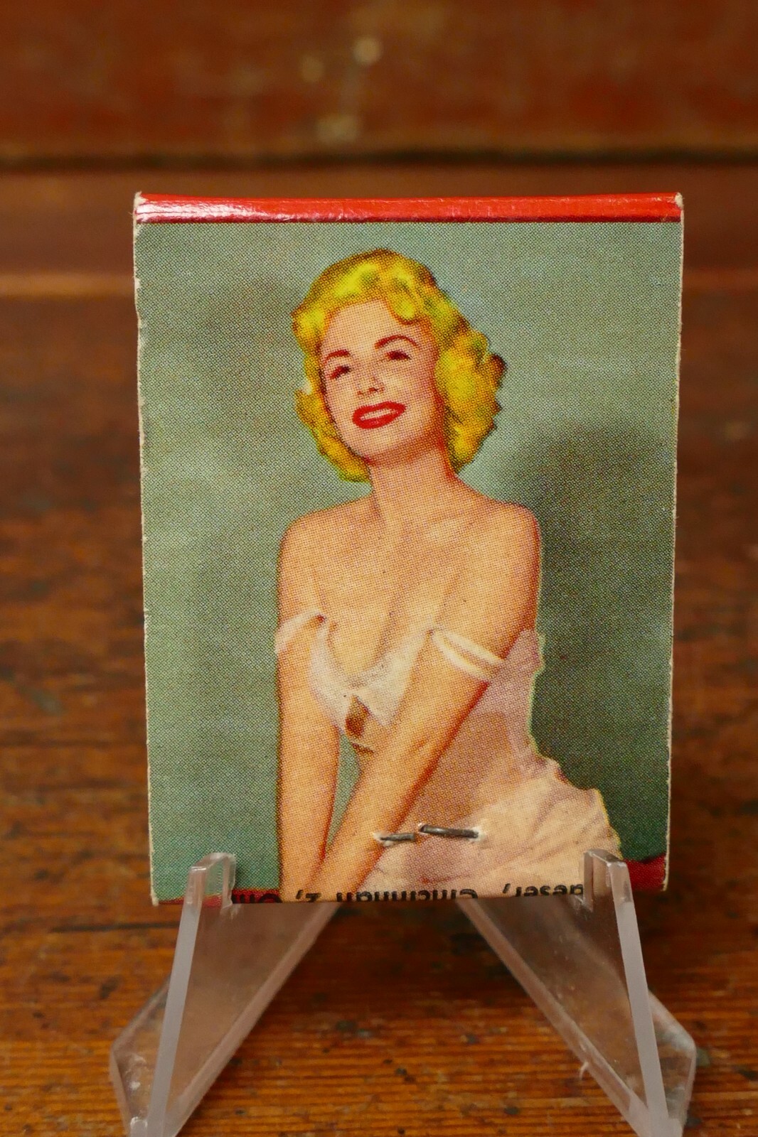 Vintage 1940s/1950s Graves Grain Co Gruver Maple Hill Iowa Pinup Girl Matchbook