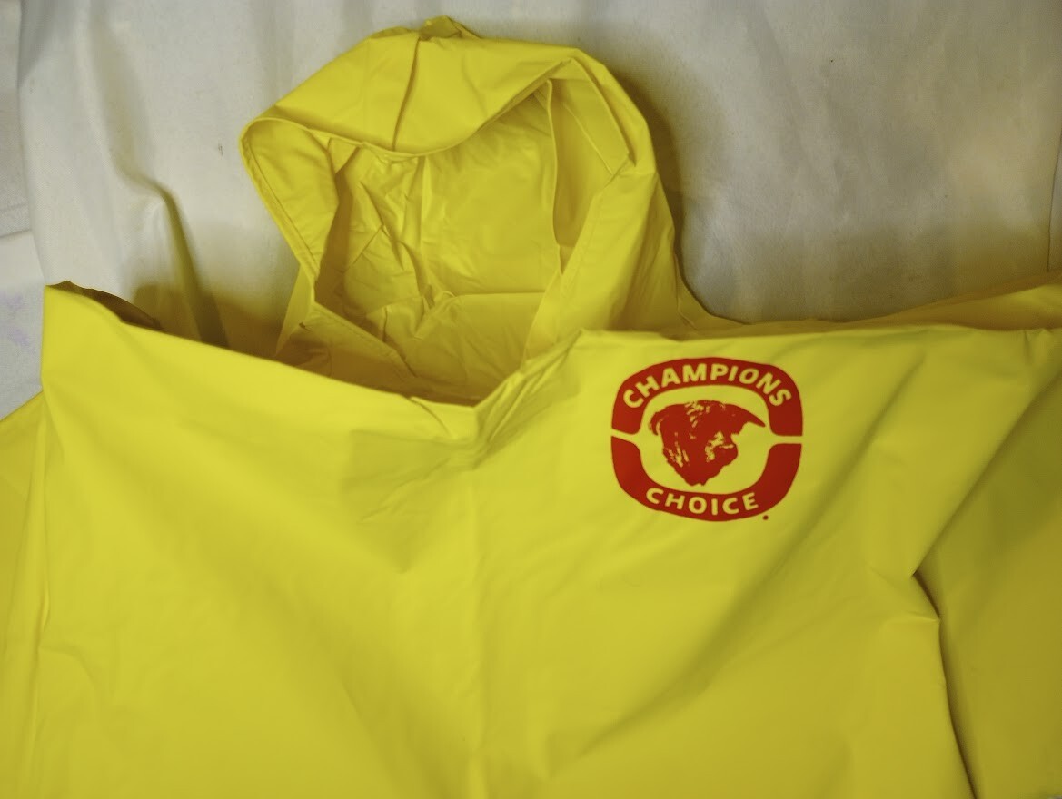 —NOS vintage “Champions Choice” salt advertising vinyl rain poncho livestock