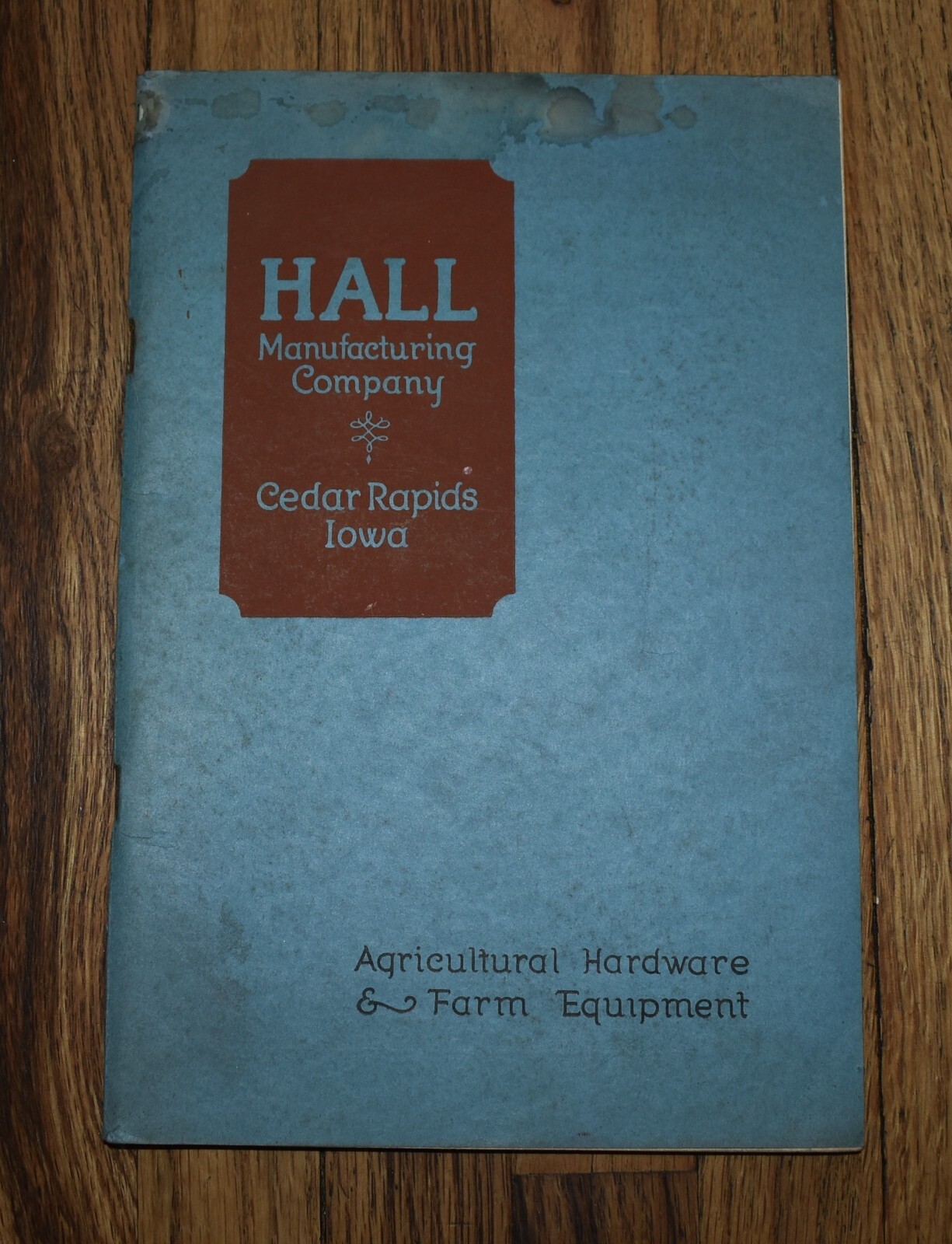 RARE HALL MANUFACTURING CEDAR RAPIDS IA FARM EQUIPMENT SALES FARM CATALOG