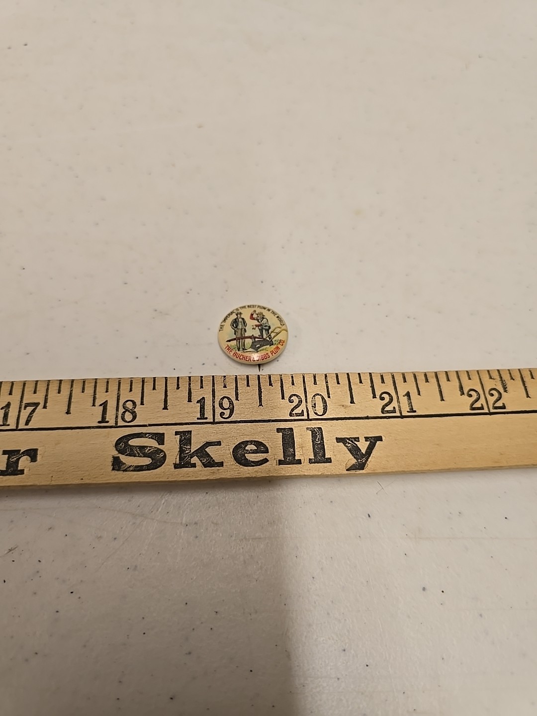 Antique 7/8&Prime; Bucher & Gibbs Imperial Plow Advertising Celluloid Pinback