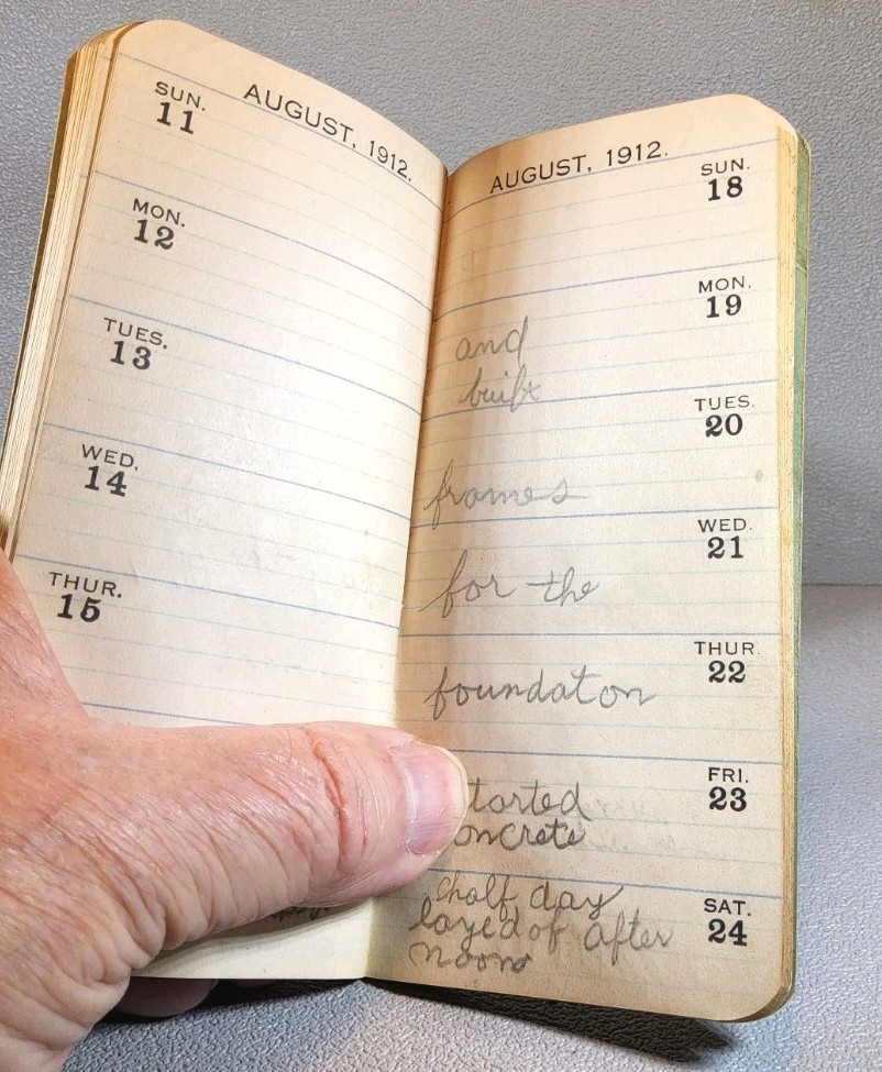 1912 Advertising Pocket Notebook ~ Davis & Co. Equp. ~ Sioux City, Iowa~ #-7274