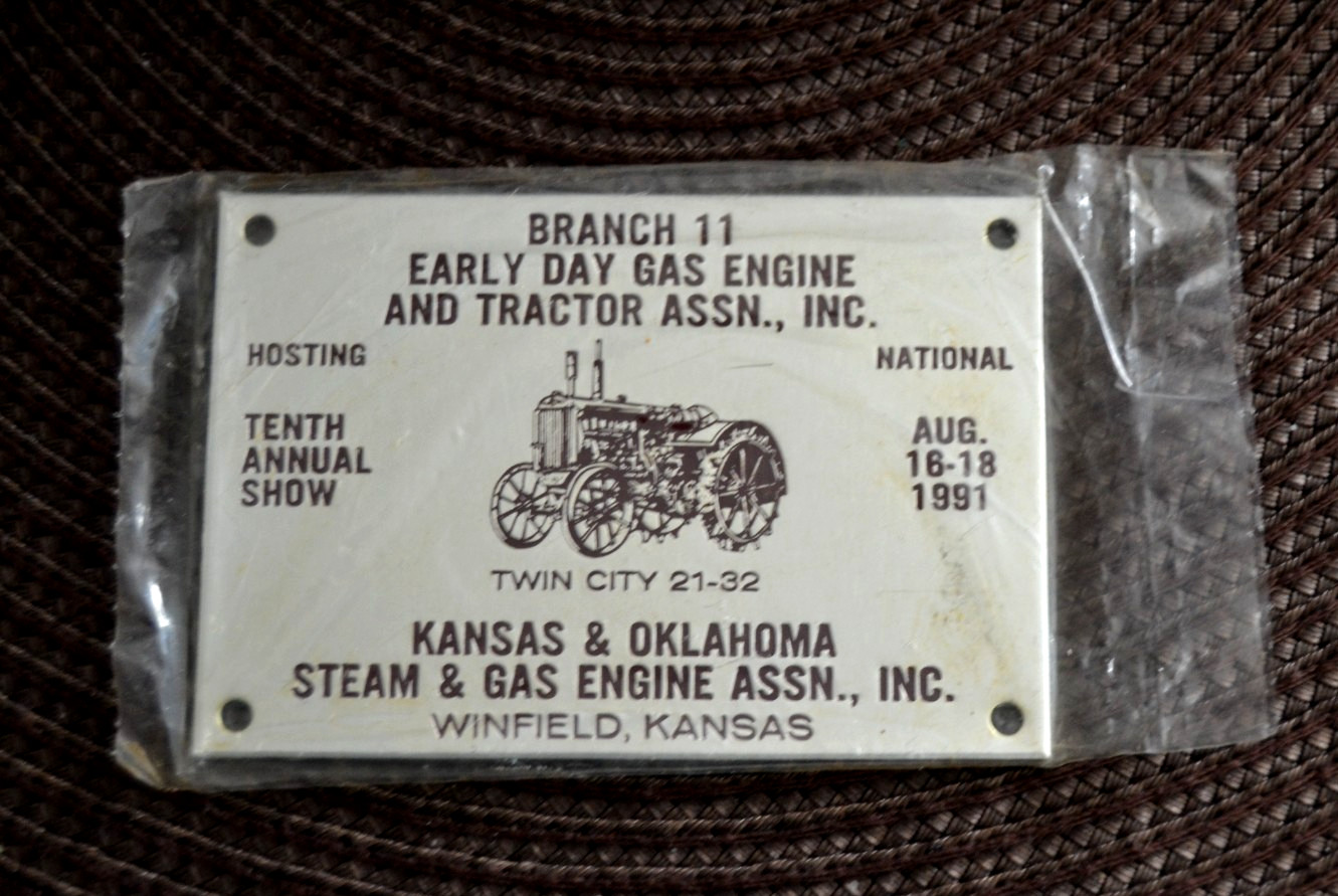 Antique Case Tractor Show Metal Badge Plaque 1991 KANSAS Branch 11 NIP