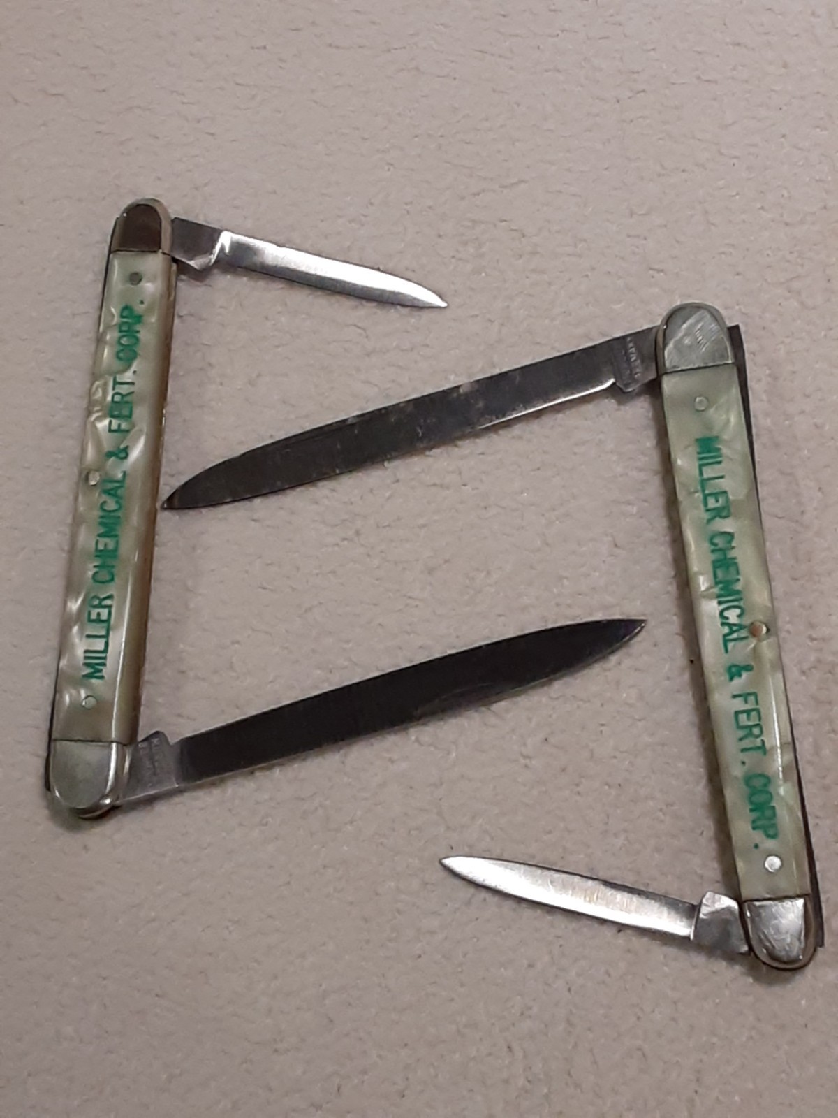 VINTAGE MURCOTT GERMANY ADVERTISING POCKET KNIFE MILLER FERTILIZER CORP BALTO MD