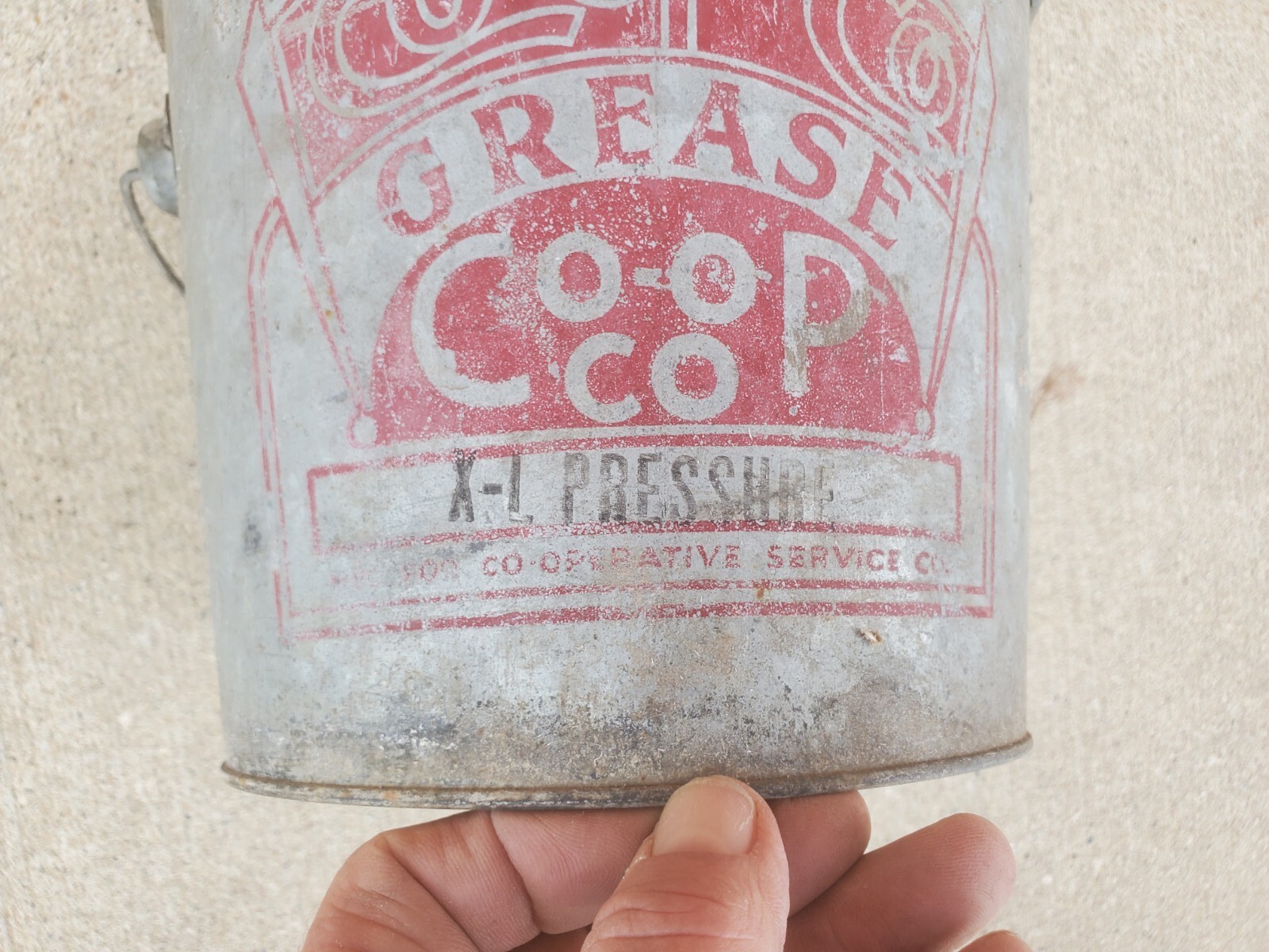 7&Prime; Small Galvanized Metal Bucket Co-op Grease XL Pressure Axle Farm Cooperative