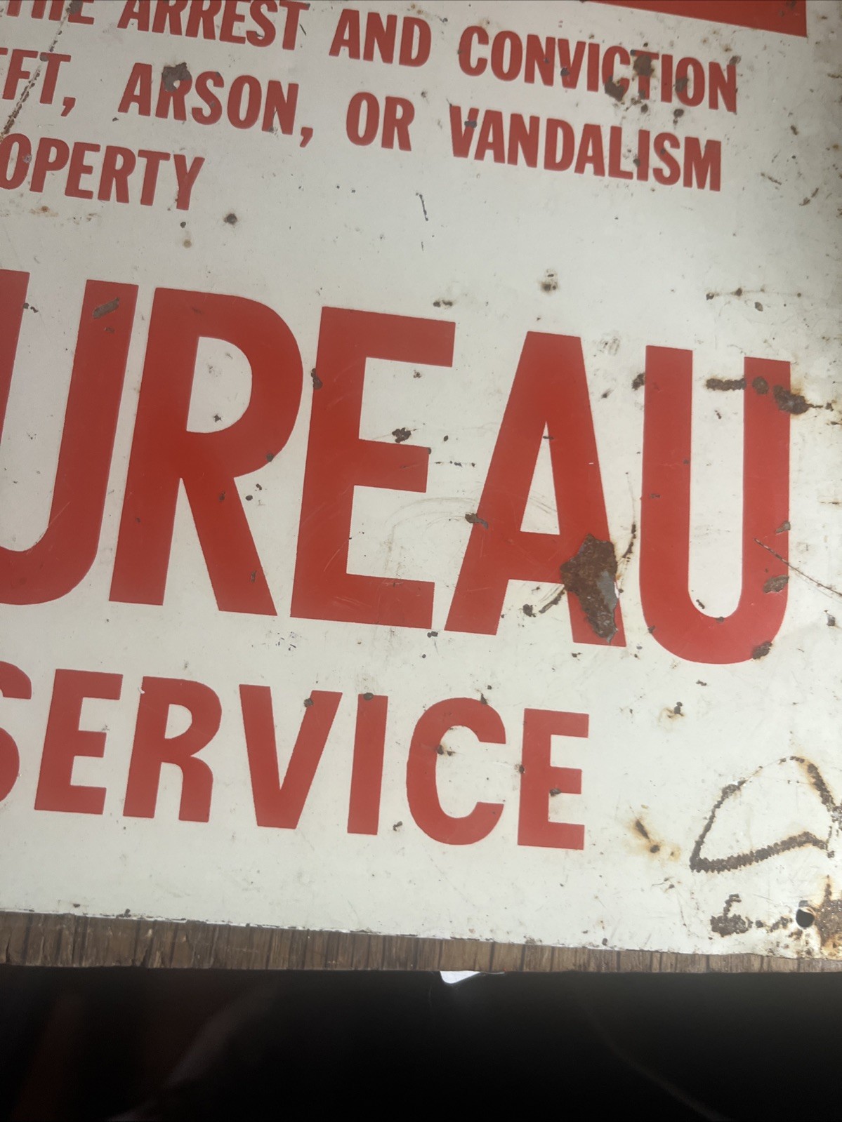 11×14 Farm Bureau $500 Reward Porcelain Sign – Found In Arkansas – VTG No Repop