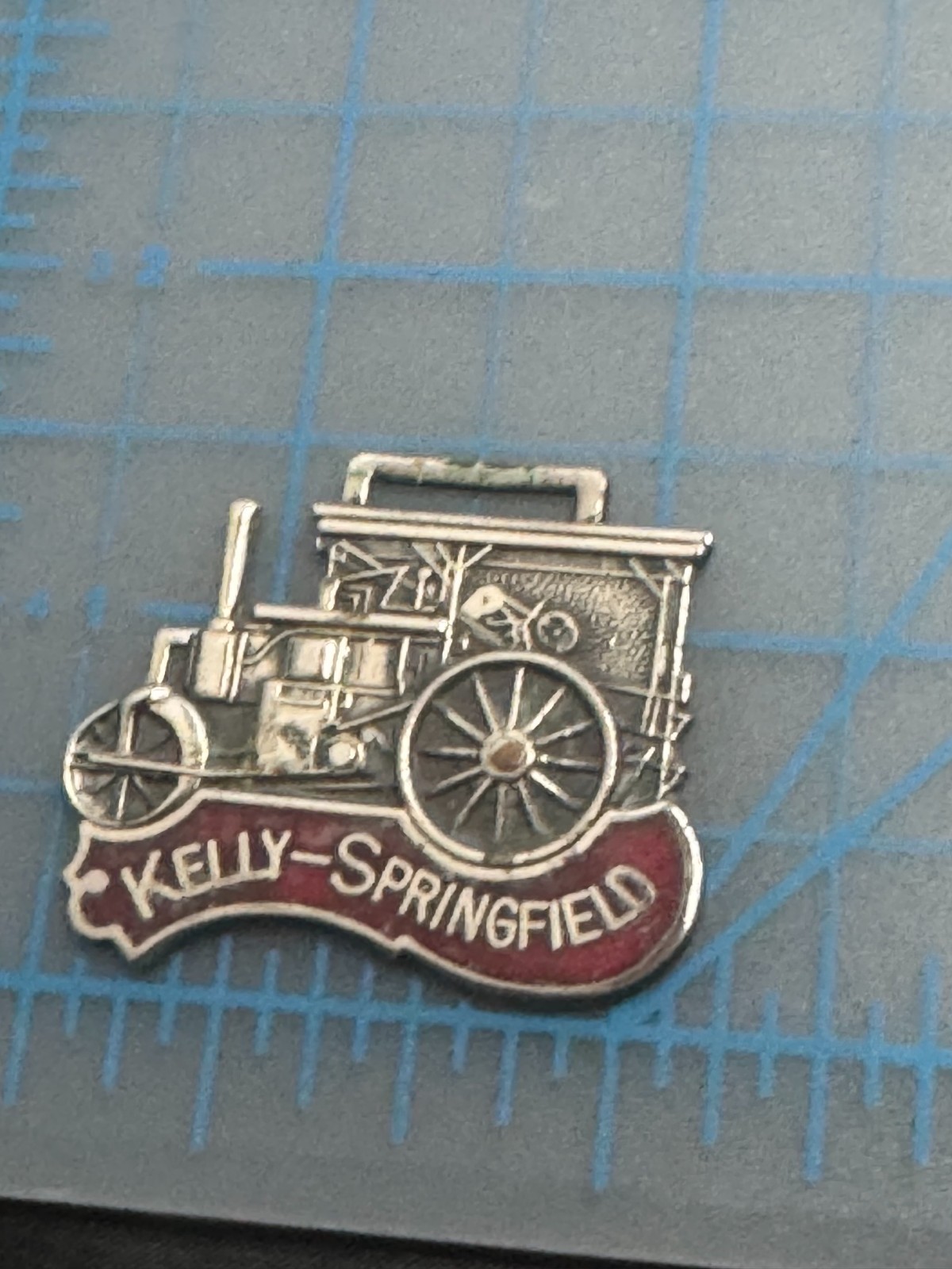 A-072 Kelly Springfield Steam Roller Tractor Watch Fob 22nd National Show 1986