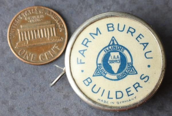 1920-30s Era Illinois Farm Bureau Builders metal & cloth pocket tape measure —