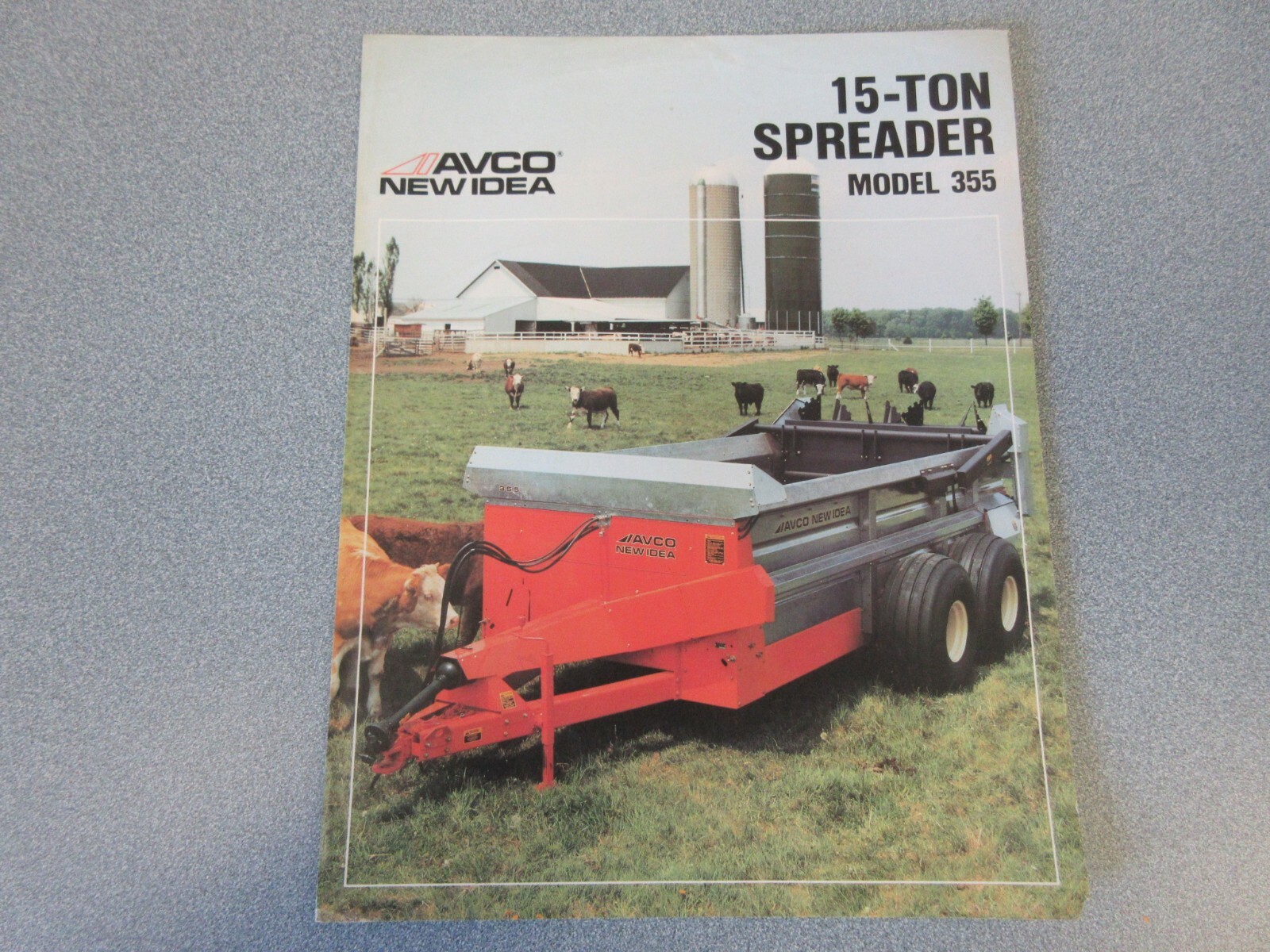 Avco New Idea 15-Ton Spreader Sales Sheet