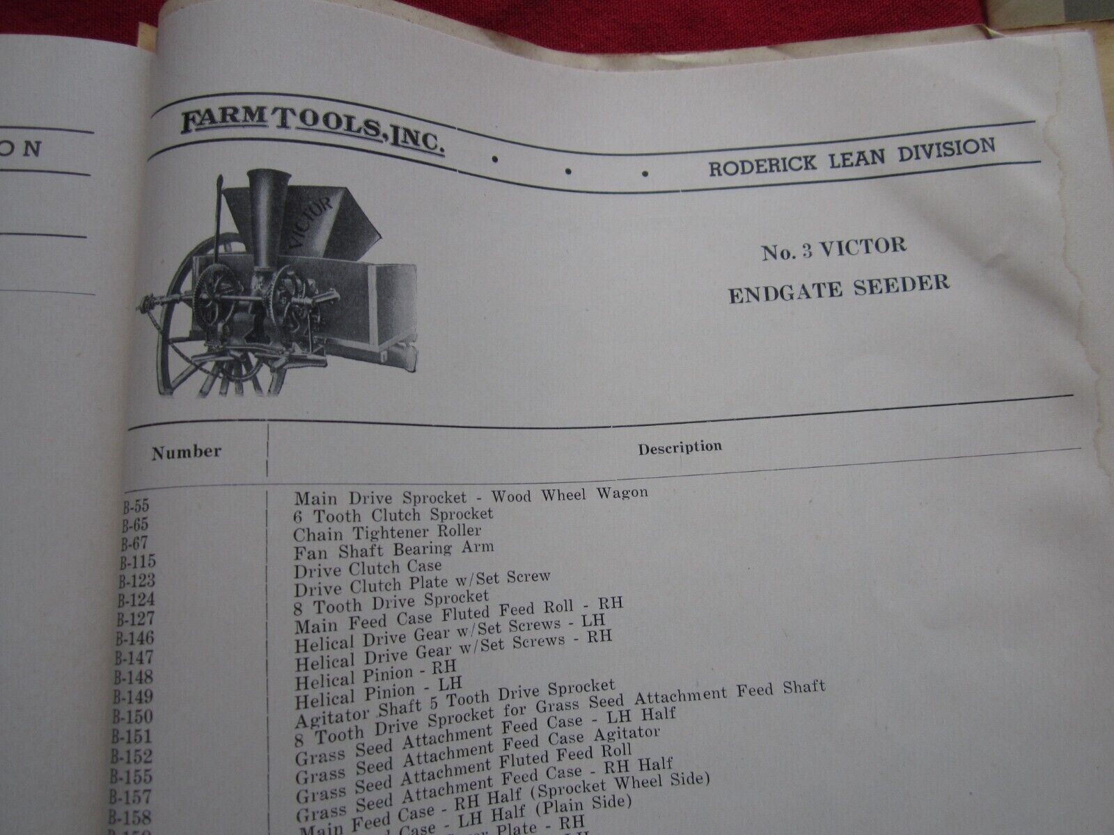 1952 FARM TOOLS, INC HORSE DRAWN FARM IMPLEMENTS 70+ PAGE PARTS CATALOG MANUAL