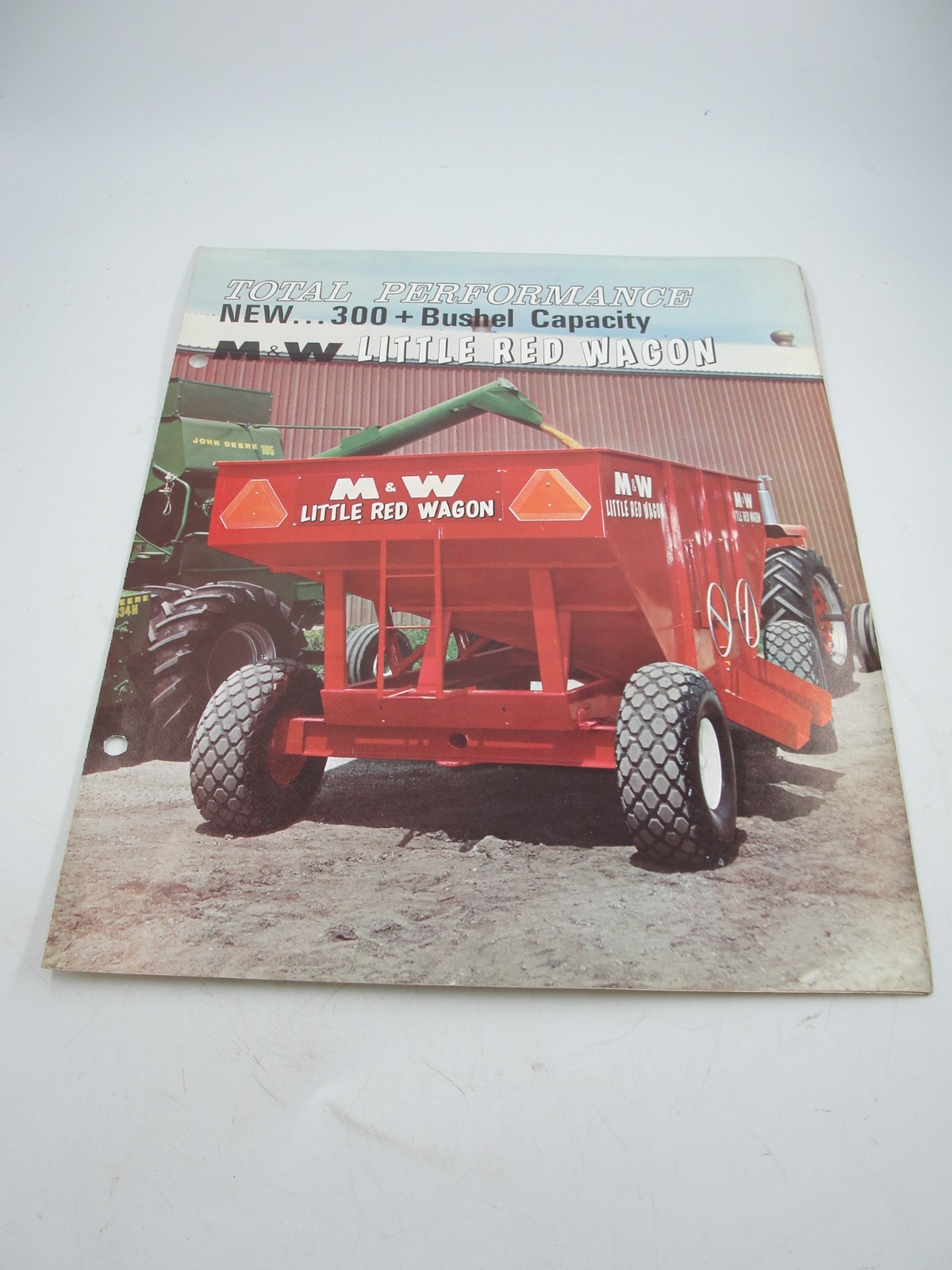 M&W Little Red Wagon New 300 Plus Buschel Capacity Brochure
