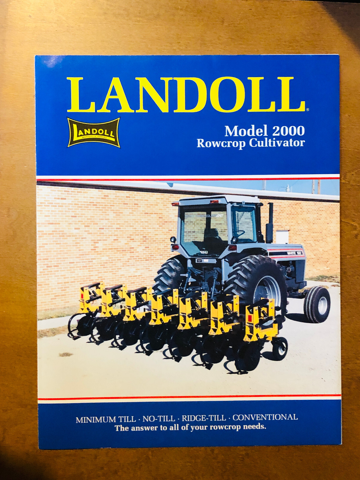 1989 LANDOLL Model 2000 Rowcrop Cultivator Specification Brochure -Mint