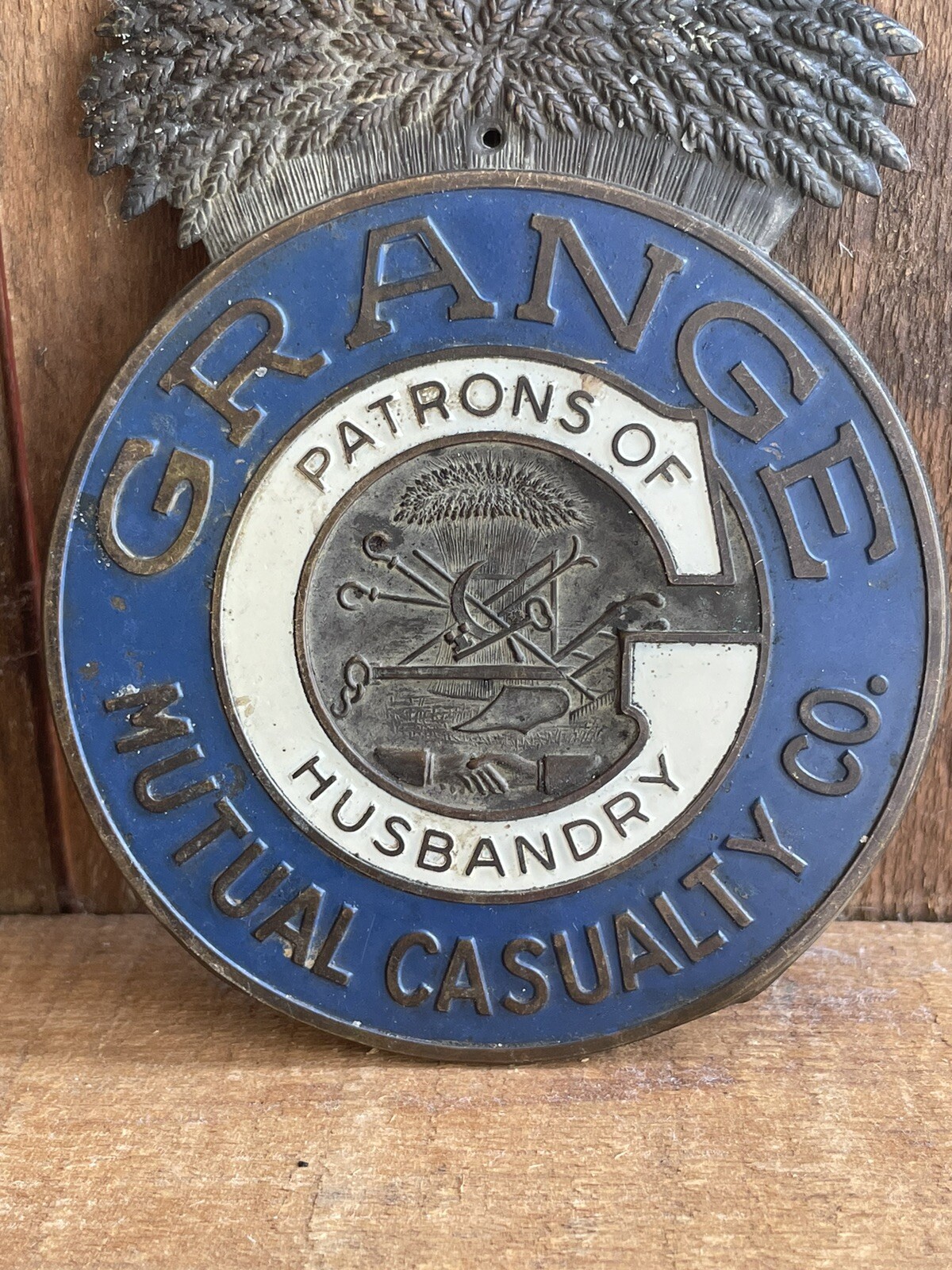 Antique GRANGE Husbandry Farm Agricultural Mutual Casualty Ins. Radiator Badge