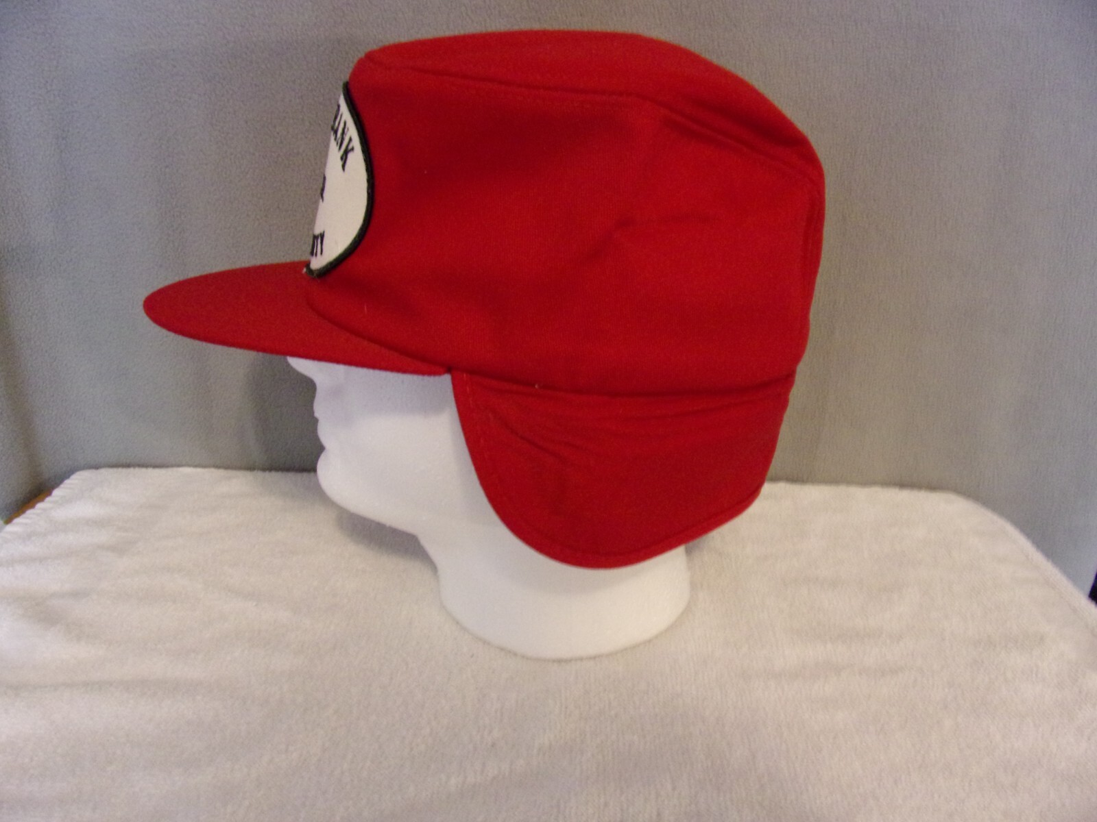 VTG ~ « Peoples Bank & Trust » K-Brand Fuzzy Ear Flap Trucker/Farmer Cap Med-Lg