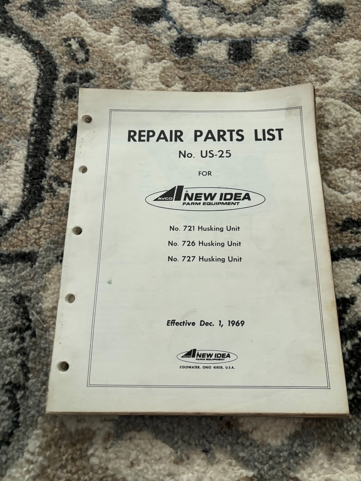 New Idea 721 726 727 Husking Unit Parts Book FCCA24