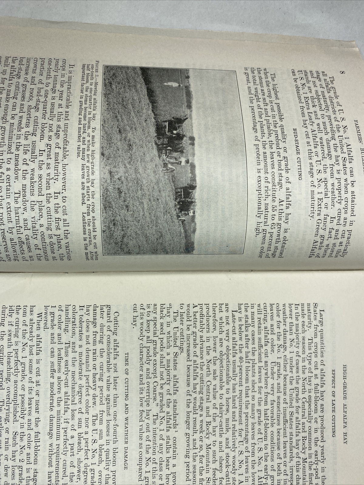 1938 USDA Farmers&rsquo; Bulletin No. 1539 High-grade alfalfa hay bailing for market
