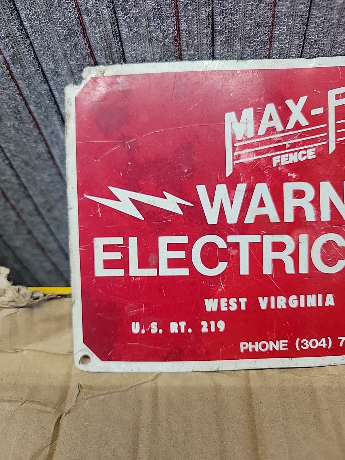 WARNING ELECTRIC FENCE / MAX-FLEX FENCE Sign / Lightning Bolts / vv42310