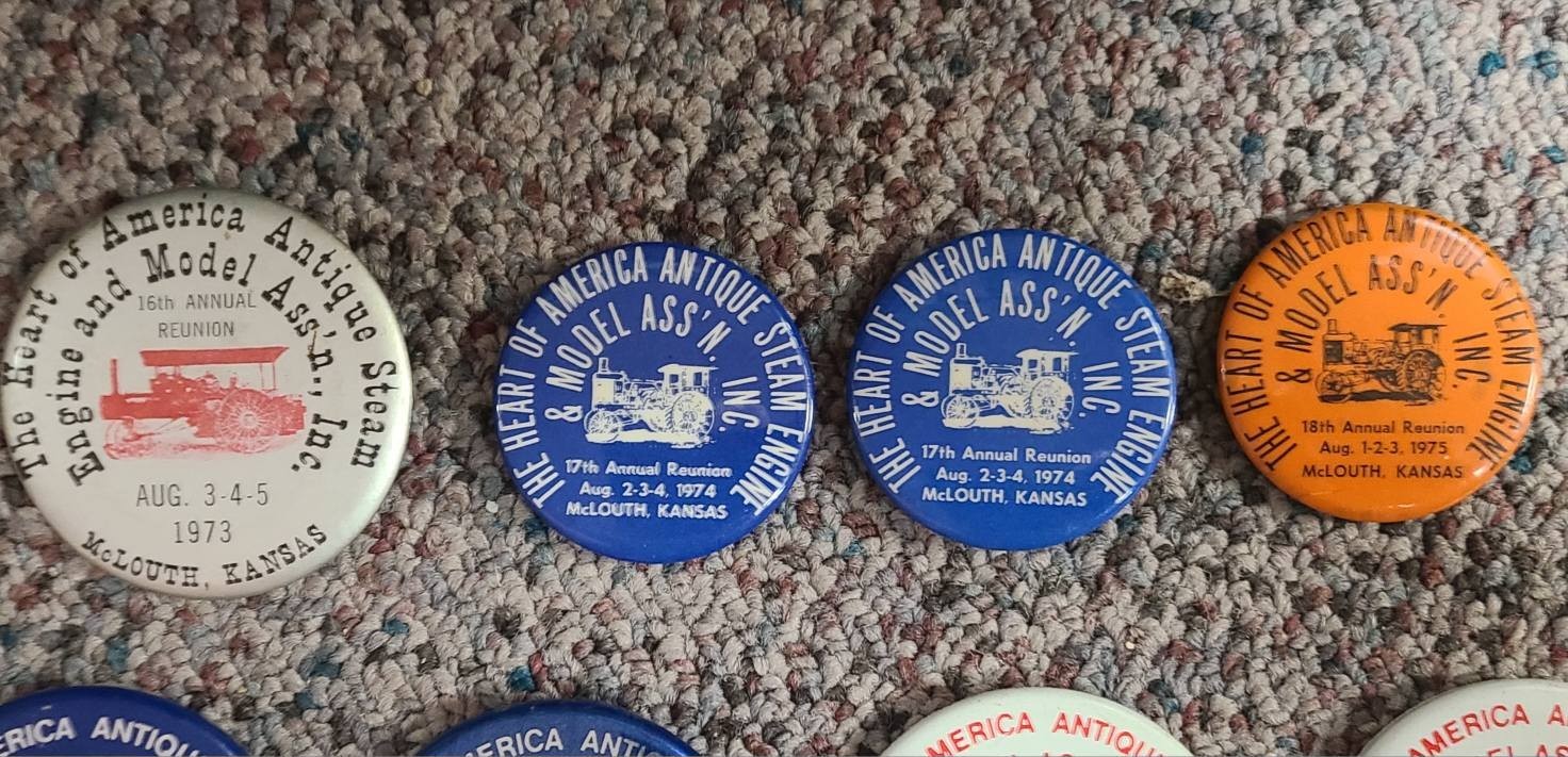 Vintage Heart of America Antique Steam Engine & Model… McLouth Kansas Buttons