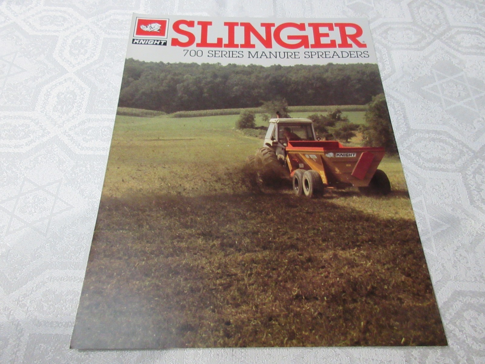 Knight Slinger 710, 712, 716 & 725 Manure Spreaders Sales Brochure 4 Page