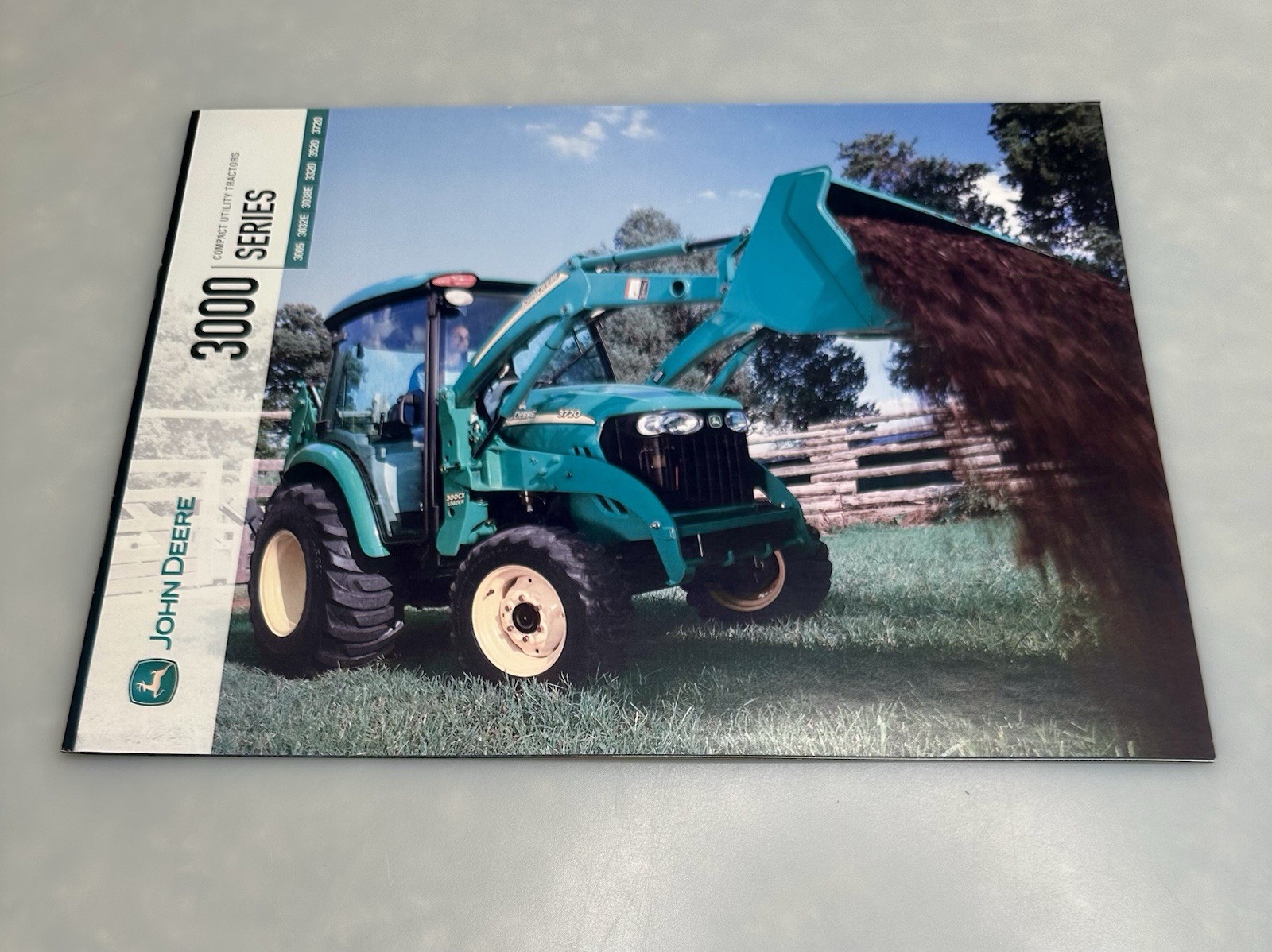 John Deere 3000 Compact Utility Series Tractor Q2009 Brochure
