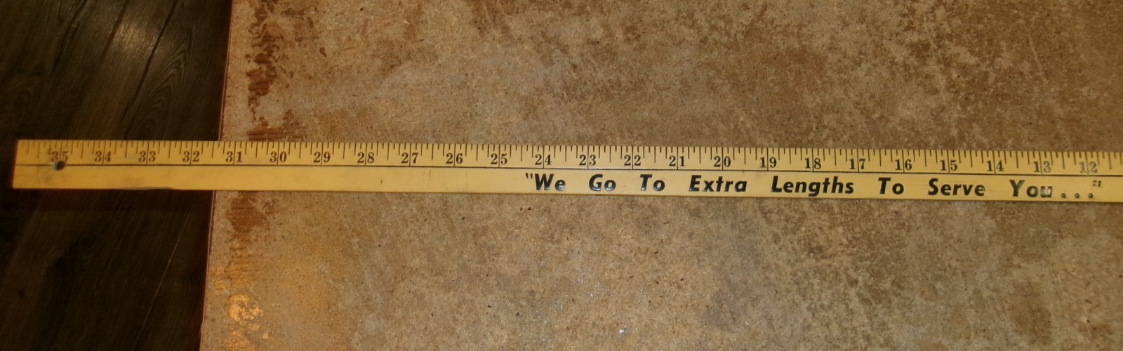 vintage ford-Iroquois FS inc. 36&Prime; flexible plastic yardstick in good shape used